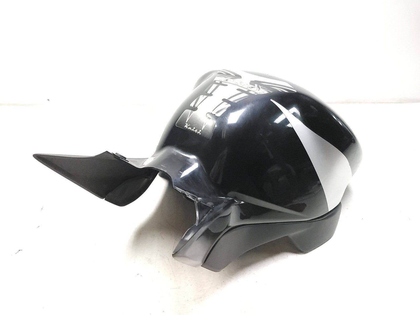 2004-2005 Honda CBR1000RR OEM Fuel Tank Fairing Cover - Genuine Replacement Part for Motorcycle Body Protection - Perfect for Racing, Street Riding & Bike Restoration Projects