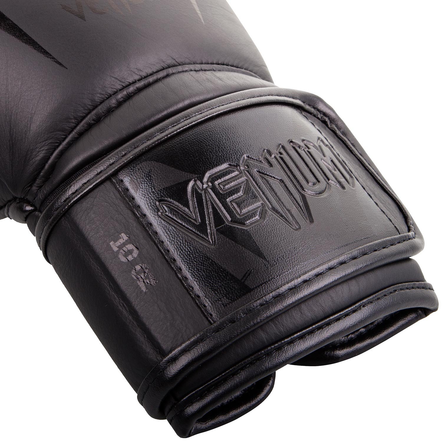 VENUM Giant 3.0 Boxing Gloves for Muay Thai & Kickboxing - Premium MMA Training Gloves for Sparring, Heavy Bag Work & Competition