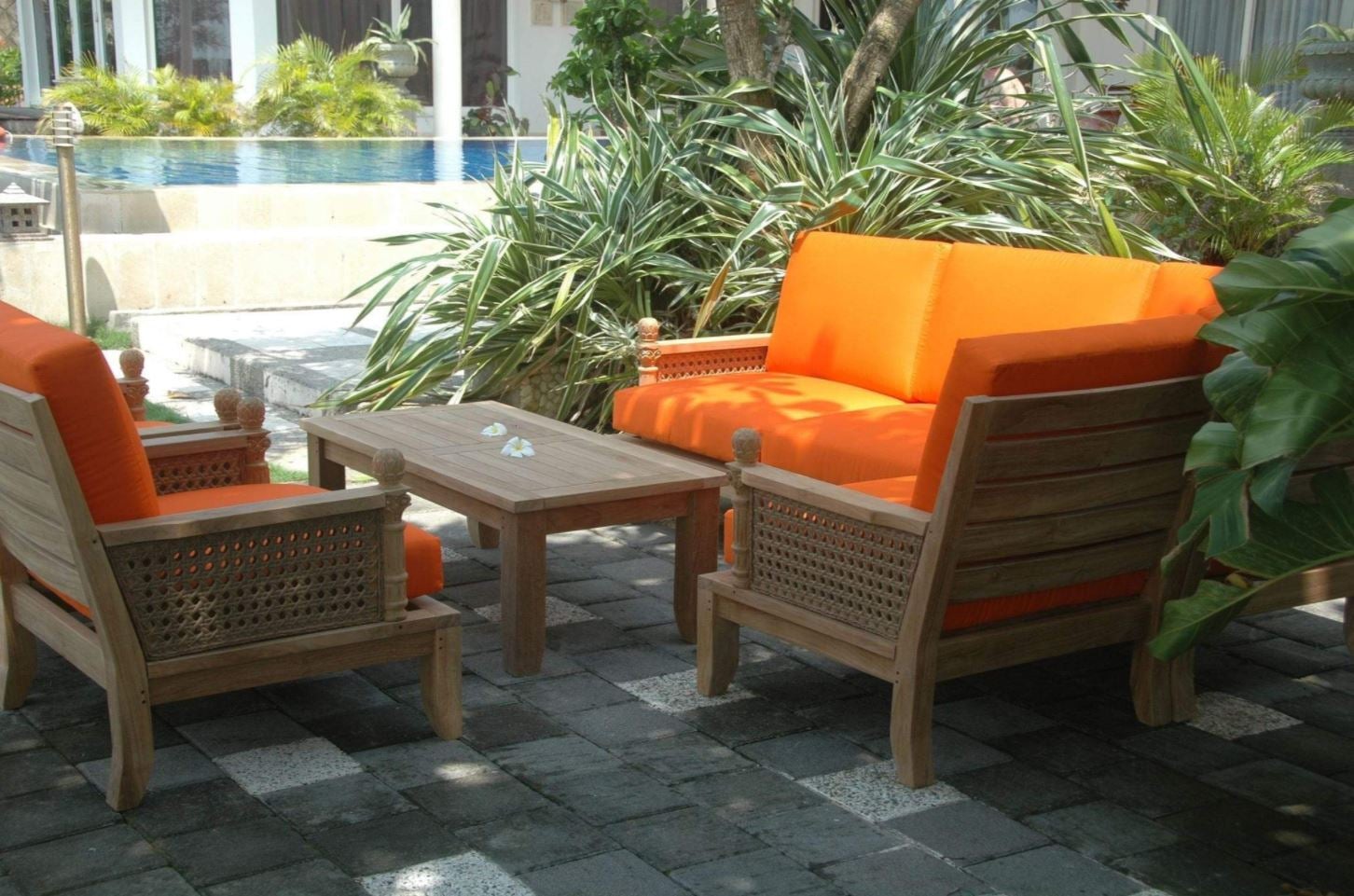 Anderson Teak Luxe 8-Piece Modular Outdoor Furniture Set (Set 74) - Premium Teak Wood Patio Sectional Sofa for Garden, Poolside & Backyard Relaxation
