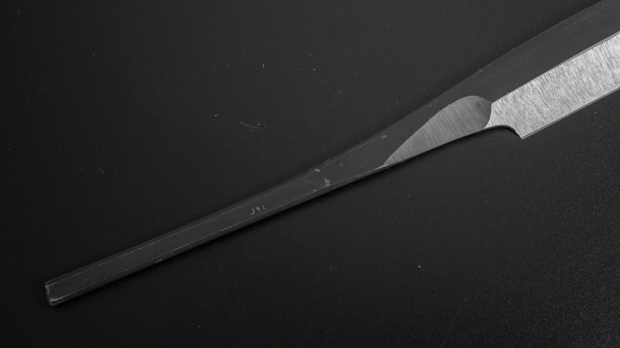 Premium Iwasaki Kamisori Razor - Small Straight Edge Japanese Razor for Barbers & Shaving Enthusiasts - Perfect for Close Shaves & Professional Grooming