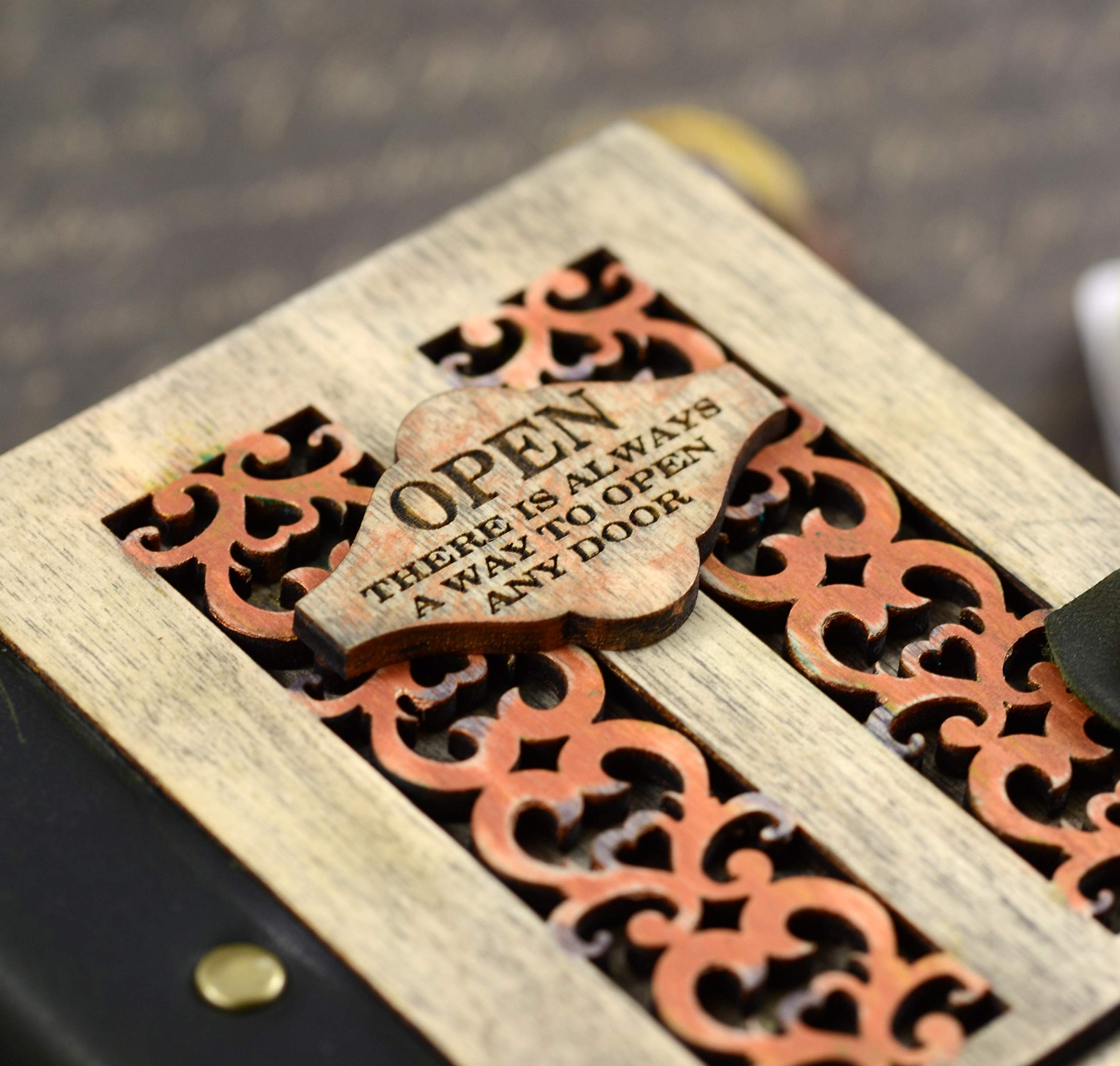 Laser Engraved Wooden Tarot Box - Gift for Tarot Readers & Spiritual Use