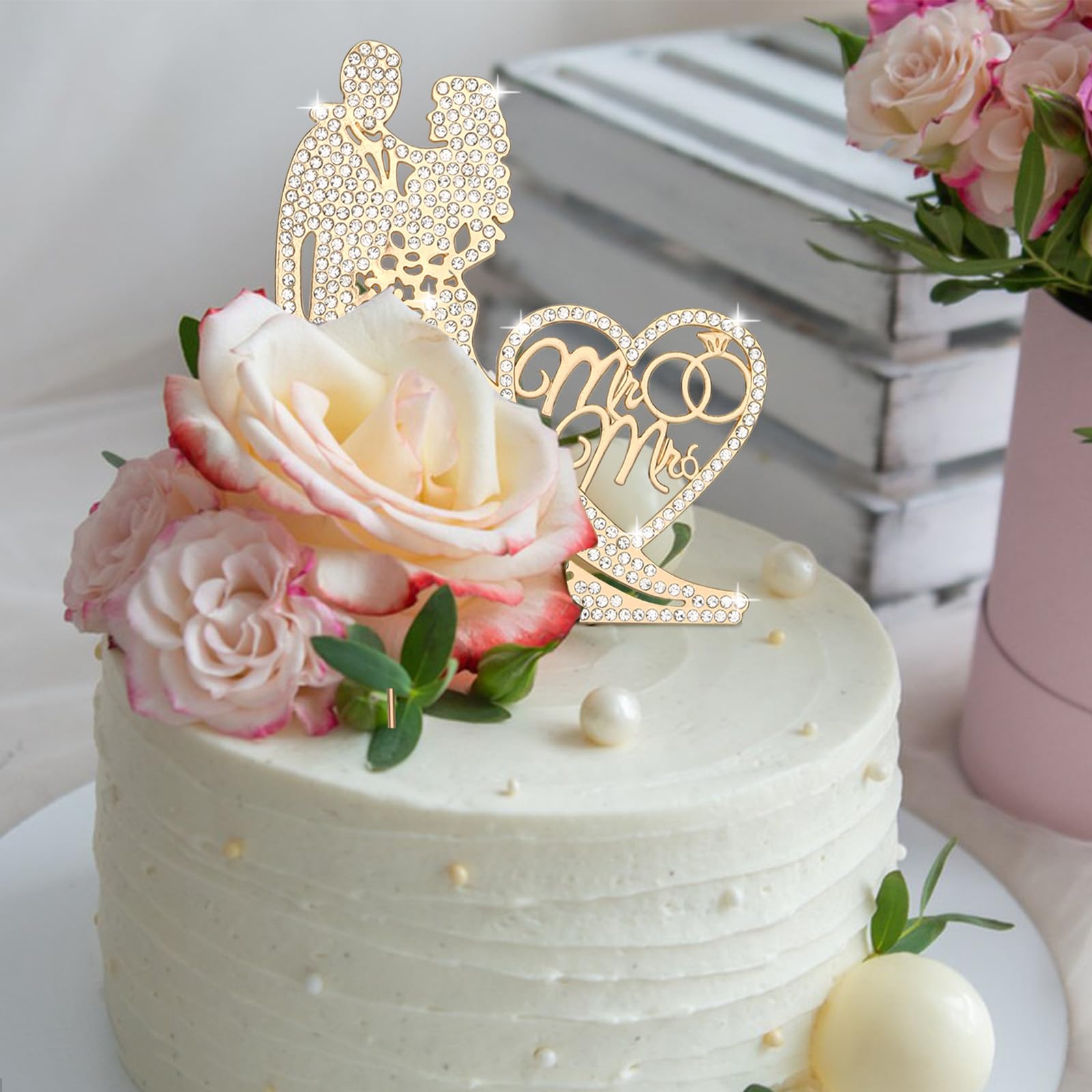 Elegant Rhinestone Mr & Mrs Wedding Cake Topper - Bride & Groom Metal Cake Decor for Wedding, Bridal Shower, Anniversary & Romantic Celebrations