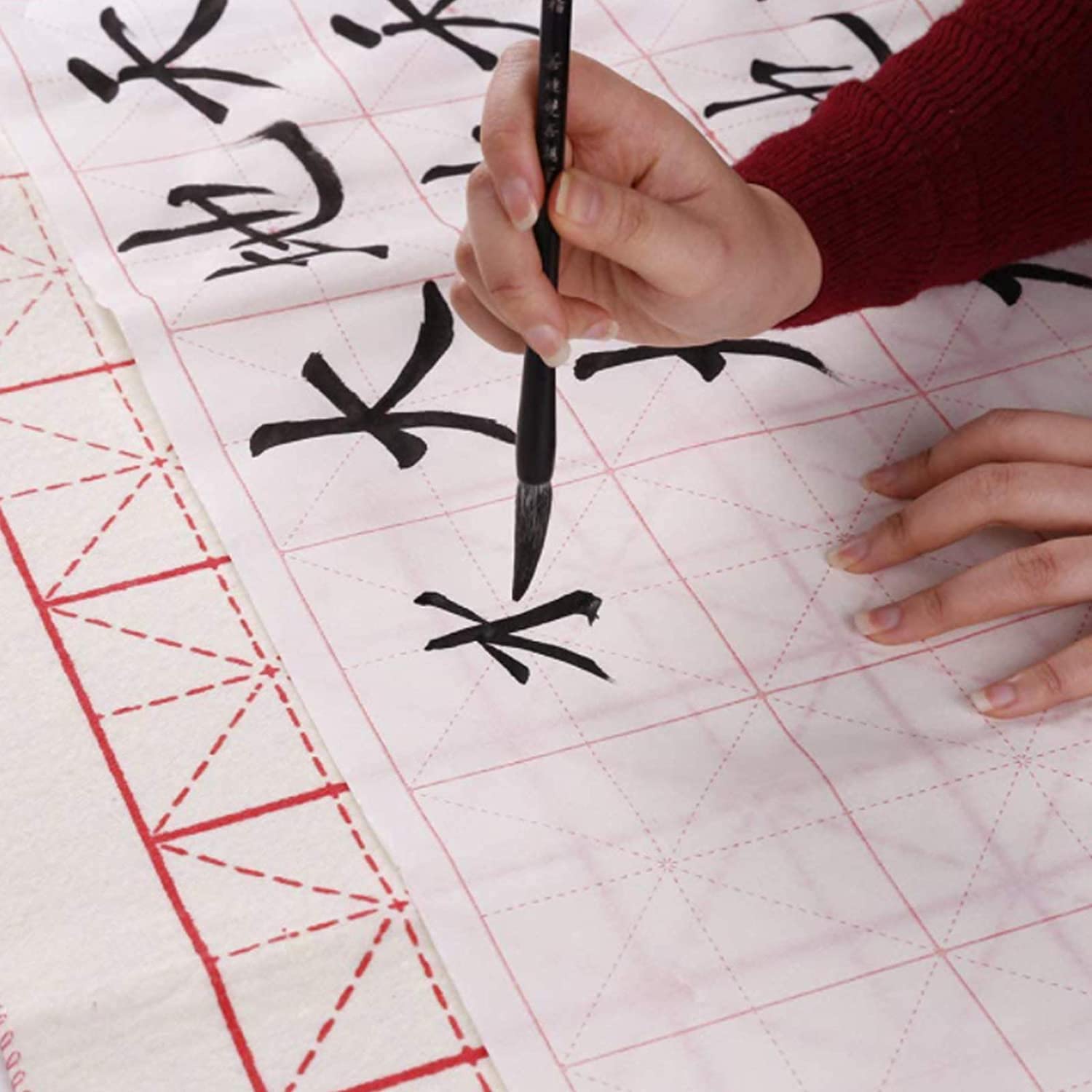 Premium Chinese Calligraphy Brush Set - Professional Calligraphy Pens, Drawing & Painting Brushes for Artists - Ideal for Traditional Calligraphy, Watercolor Painting & DIY Art Projects (Color: B)