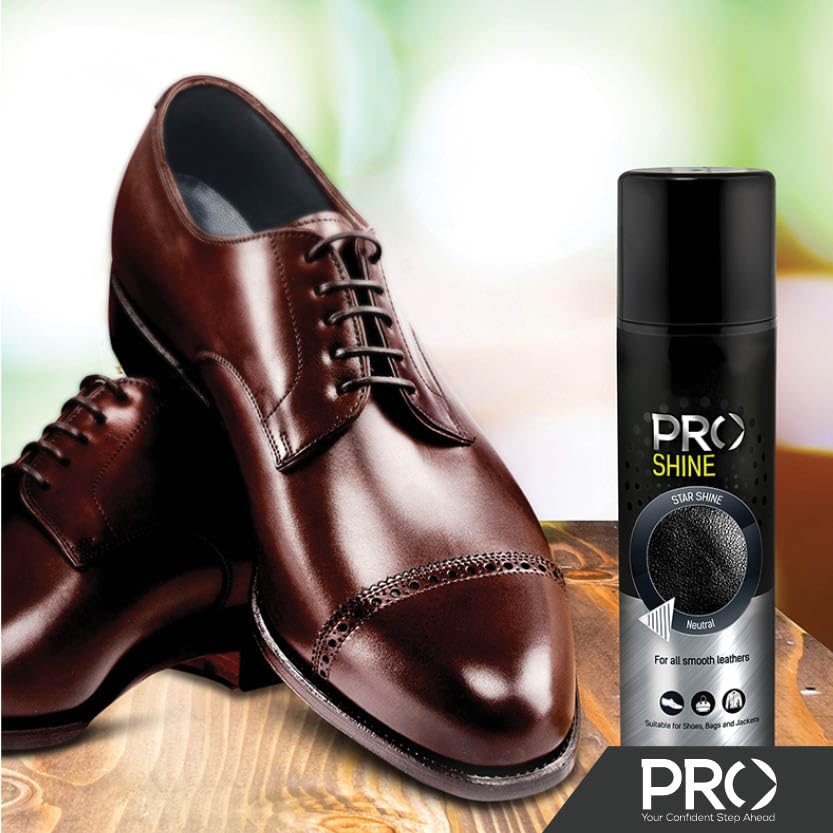 PRO Liquid Shoe Polish for Leather Shoes - Self Shining Shoe Care (75ml) - Perfect for Dress Shoes, Boots & Accessories - Quick Shine for Home, Office & Travel