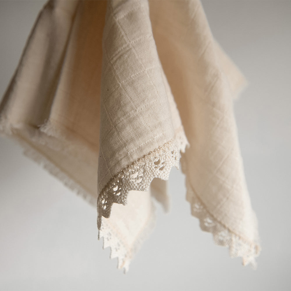 Elegant Cotton and Lace Napkin Set - 12-Piece Dinner Napkins for Formal Dining, Wedding, and Special Occasions