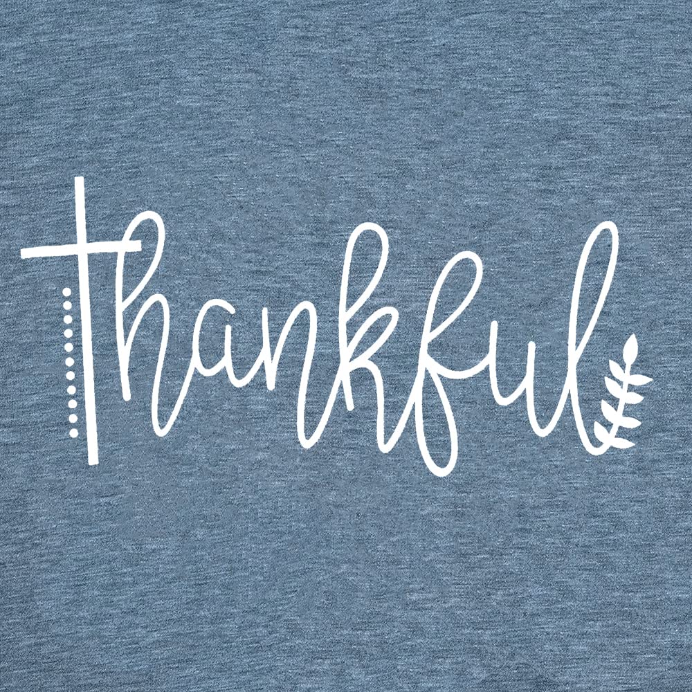 Women's Thanksgiving Graphic T-Shirts - Thankful Short Sleeve Casual Tops for Holiday Gatherings, Family Dinners & Fall Festivals