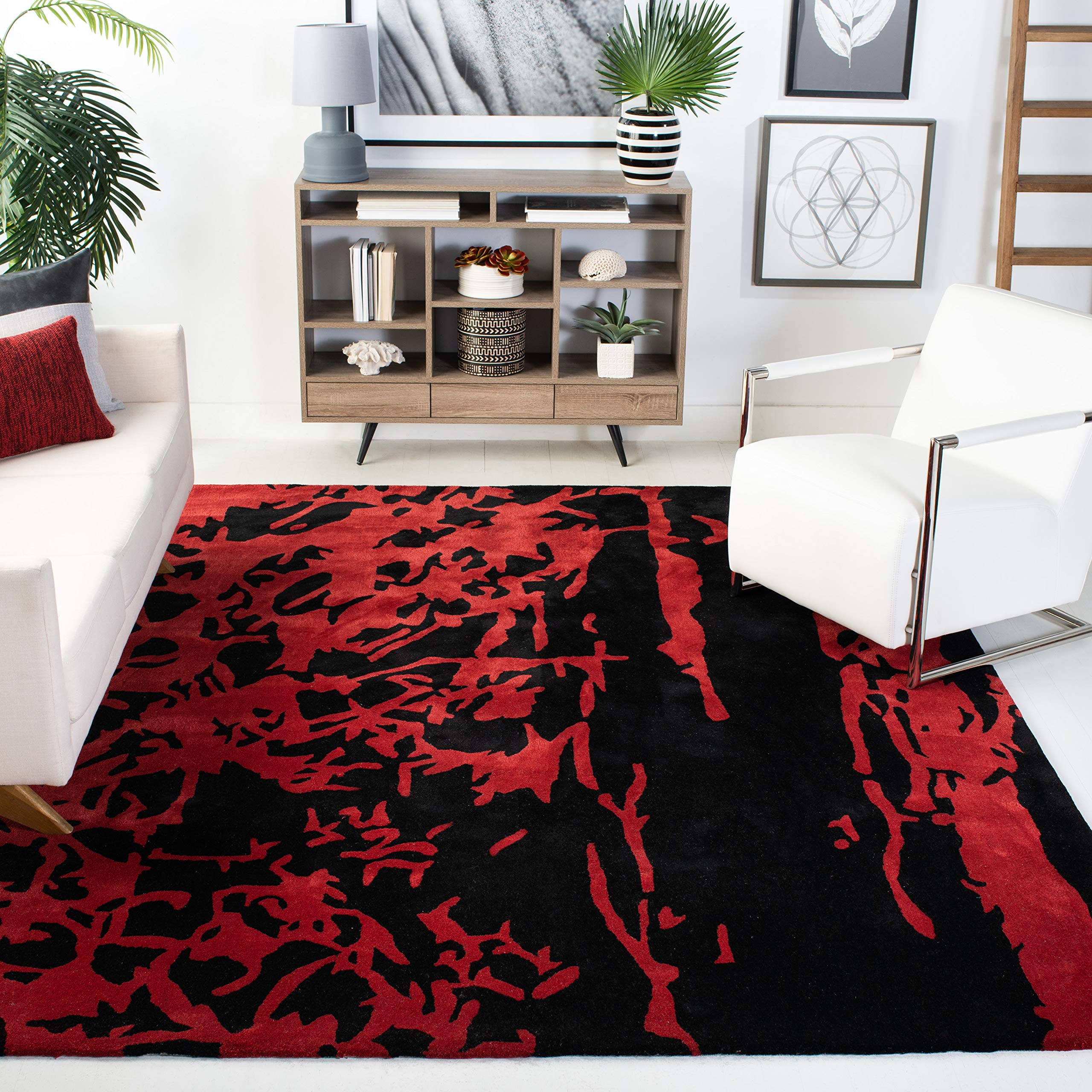 SAFAVIEH Soho Collection 5' x 8' Handmade Premium Wool Area Rug - Black & Red Oriental Design (SOH326B) | Perfect for Living Room, Bedroom or Office Decor