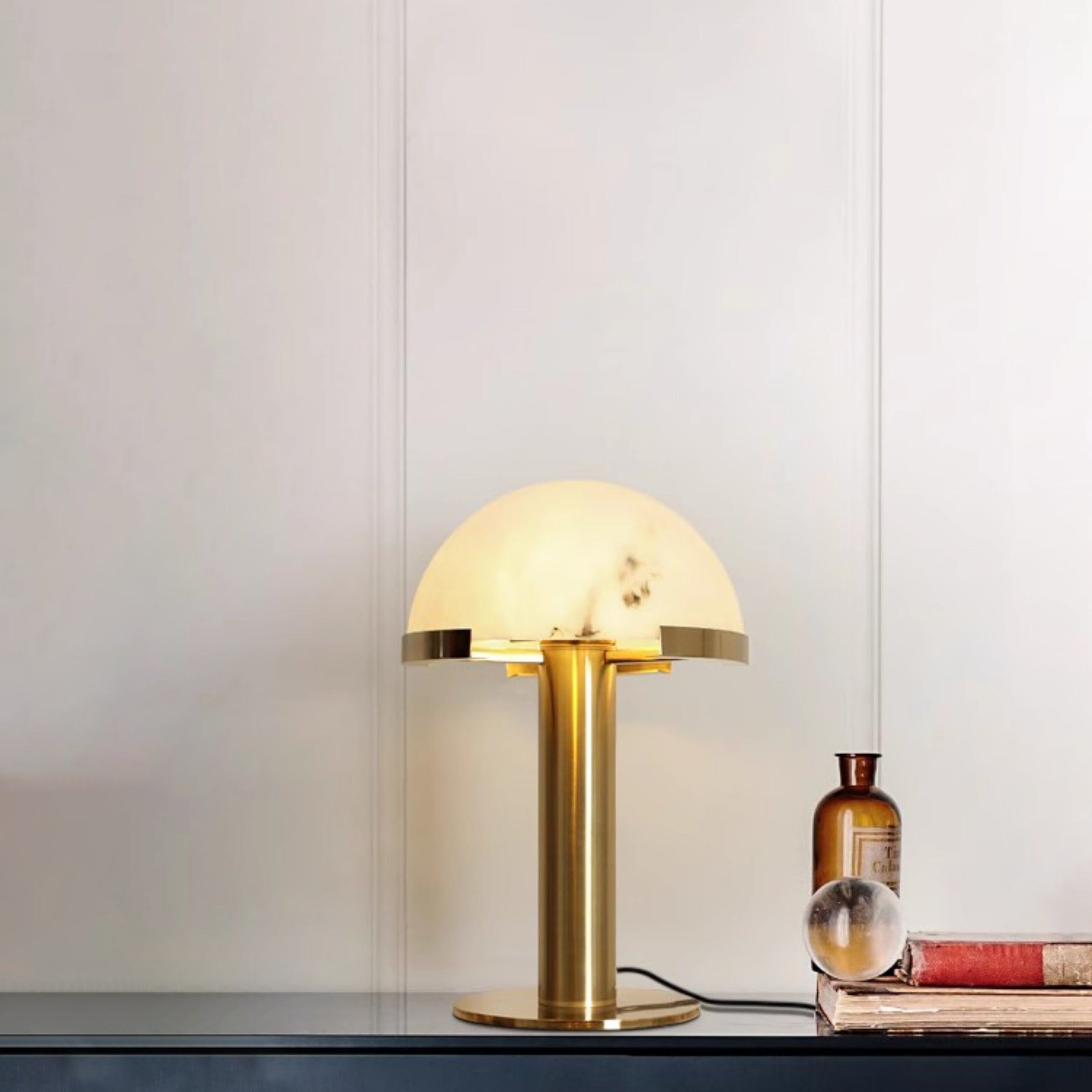 Elegant Alabaster Table Lamp - Modern Home Decor for Living Room, Bedroom & Office - Soft Ambient Lighting for Relaxation & Reading