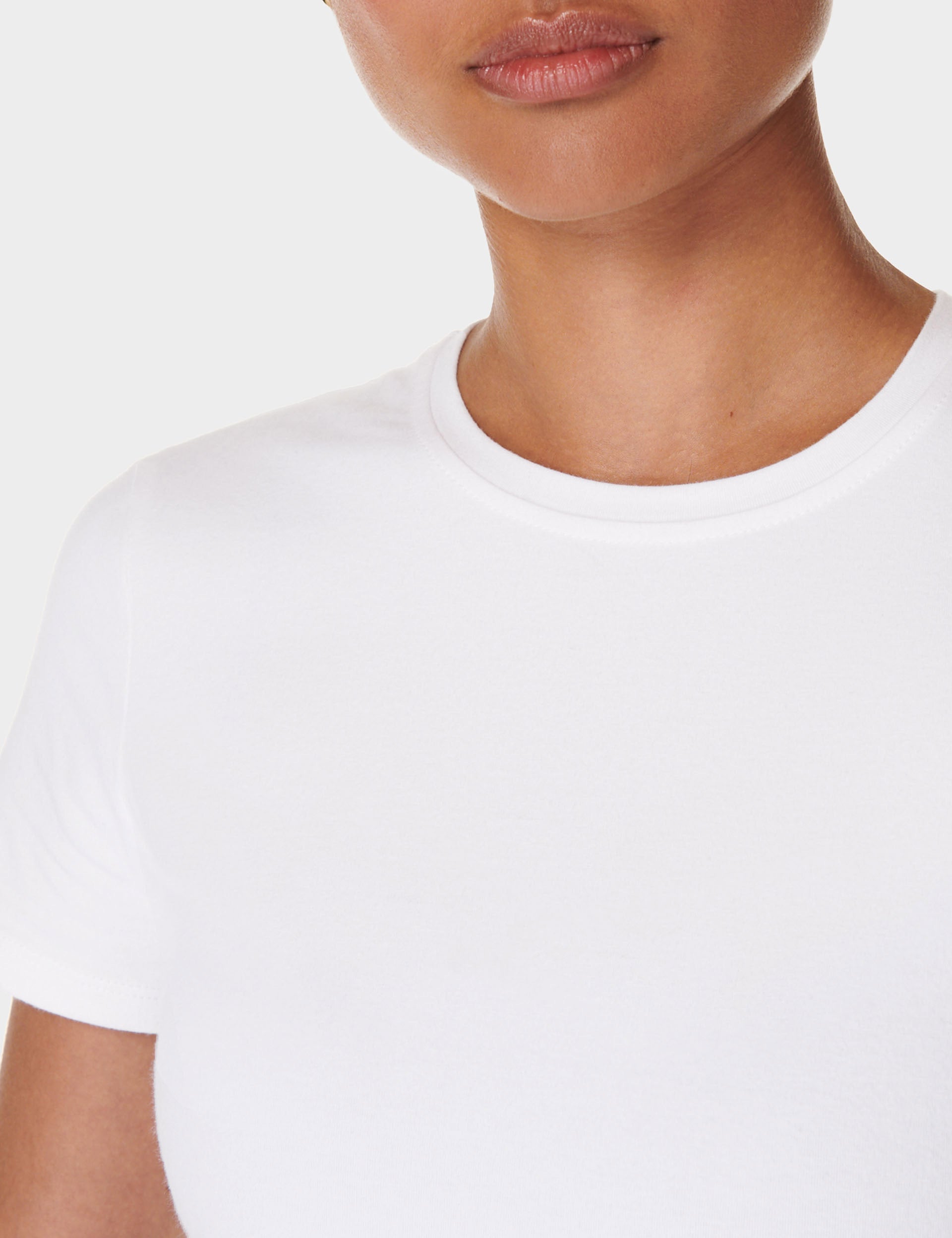 Essential Sculpt Short Sleeve Top for Women - Breathable Workout Shirt, Slim Fit Yoga Tee in White | Perfect for Gym, Running & Casual Wear