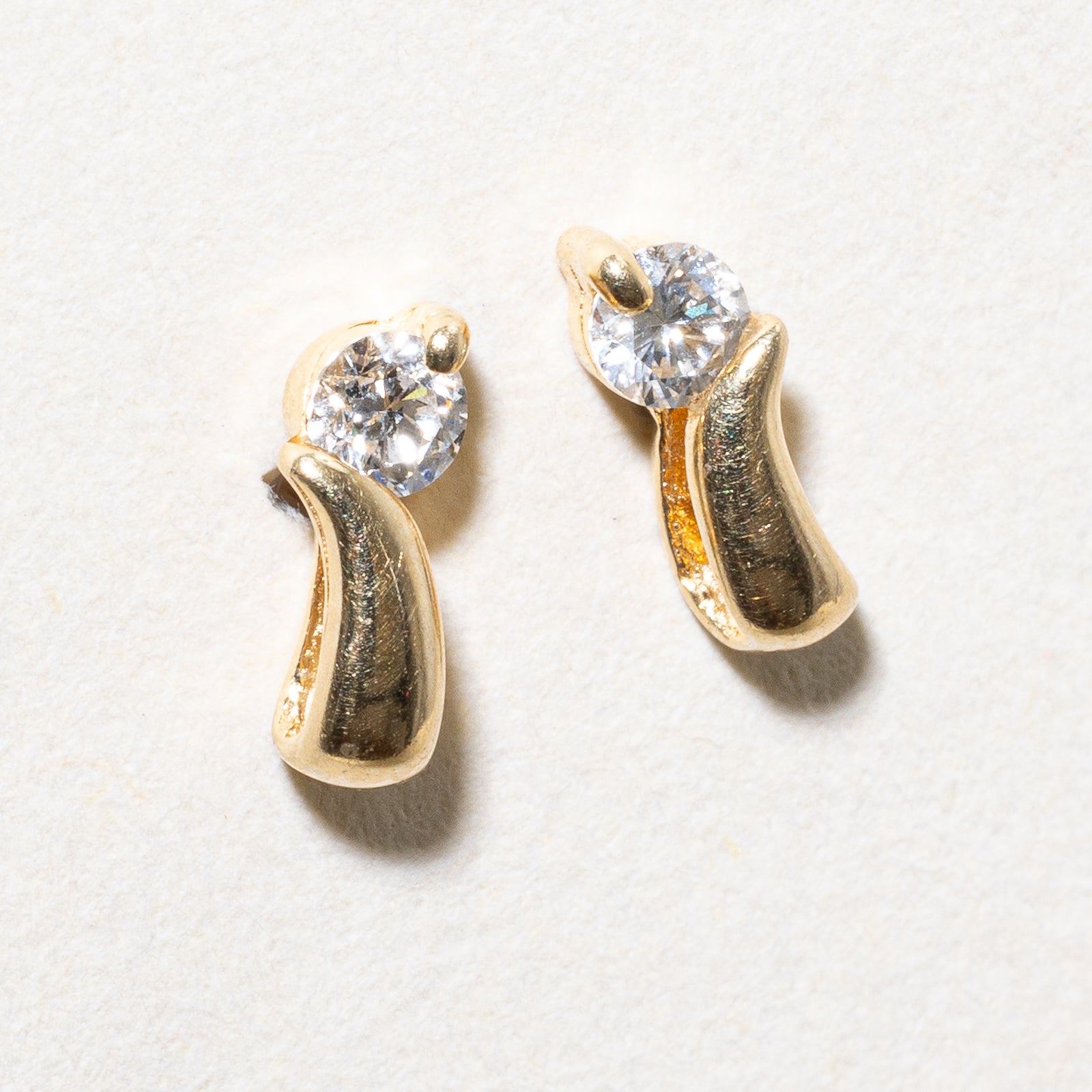 14K Diamond Stud Earrings - 0.14 Carat Total Weight (0.14ctw) | Round Cut Genuine Diamond Earrings for Women | Perfect for Weddings, Anniversaries & Everyday Elegance