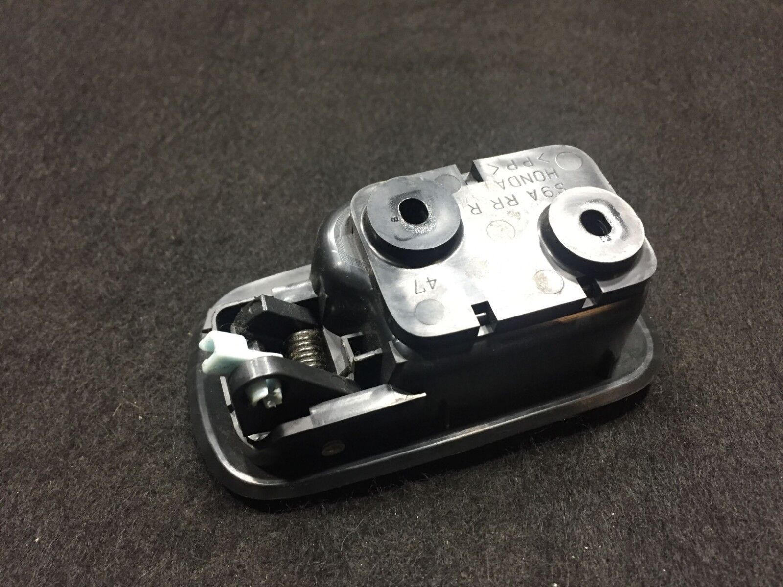 2002-2006 Honda CR-V Right Passenger Side Rear Interior Door Handle OEM Replacement - Perfect for Car Repair & Interior Upgrades