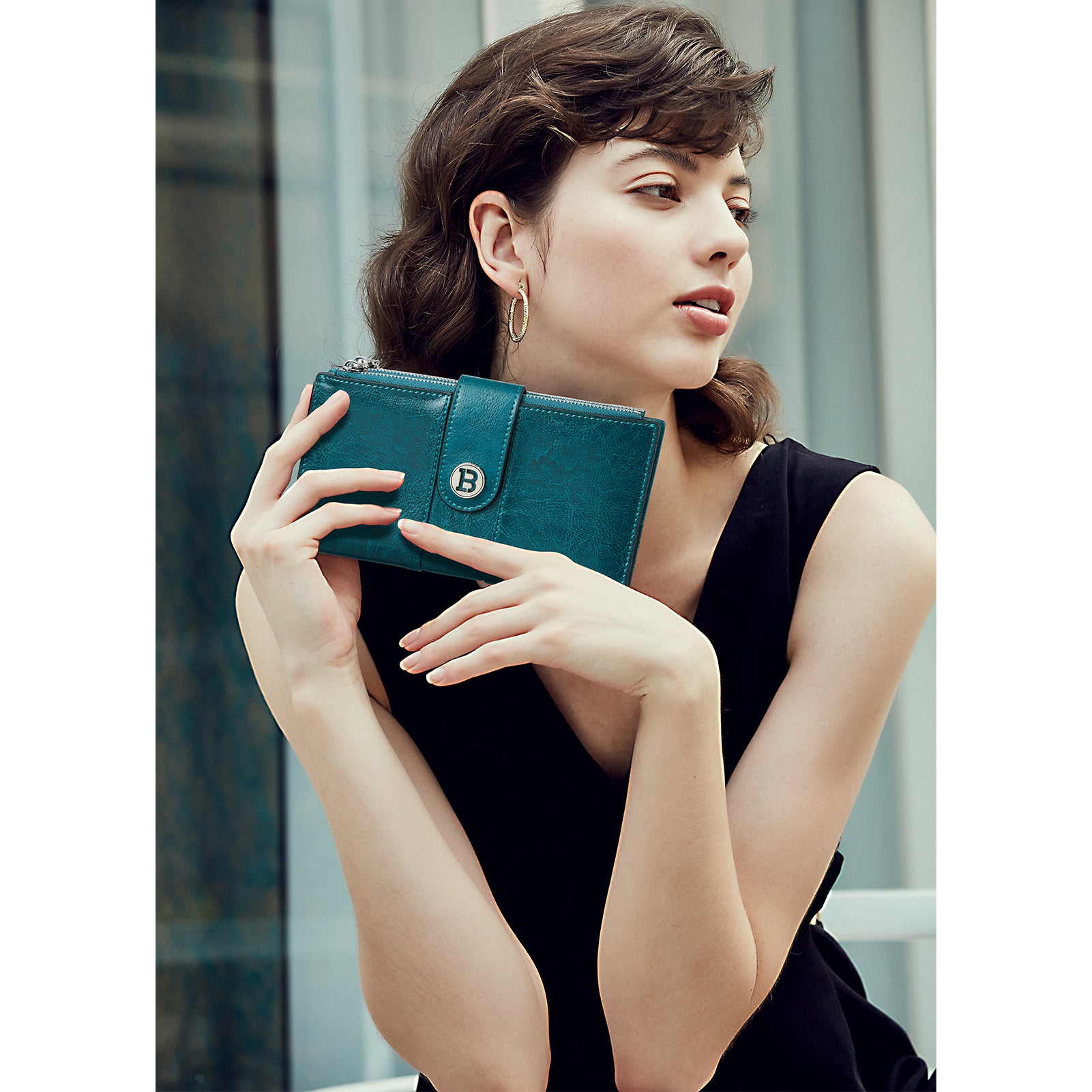 Lomy Genuine Leather Women's RFID Blocking Wallet - Stylish & Secure for Everyday Use, Travel, and Business