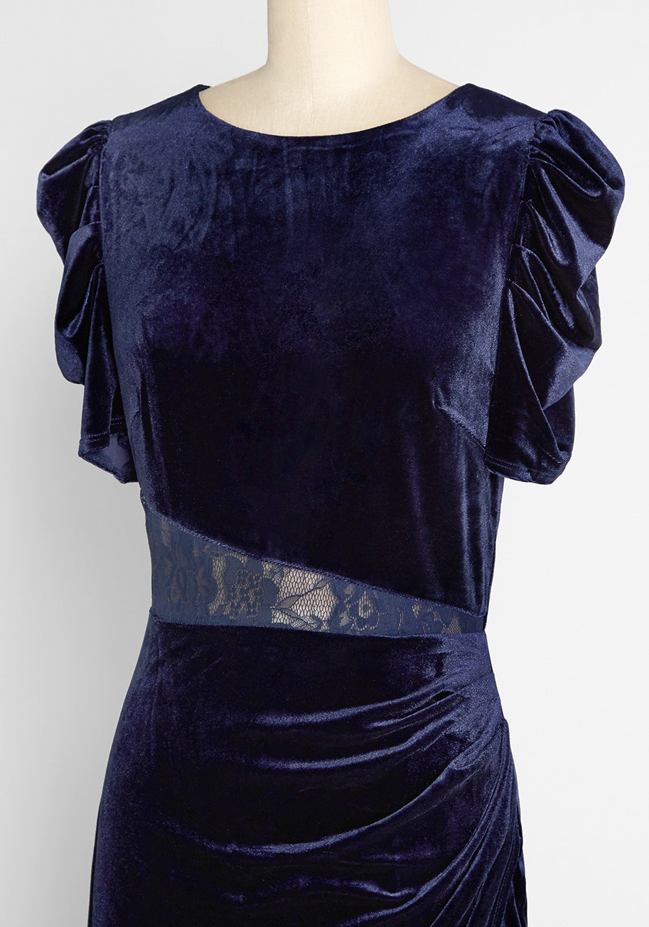 Elegant Velvet Maxi Dress for Women - Dauntless & Daring Long Evening Gown - Perfect for Parties, Weddings & Special Occasions