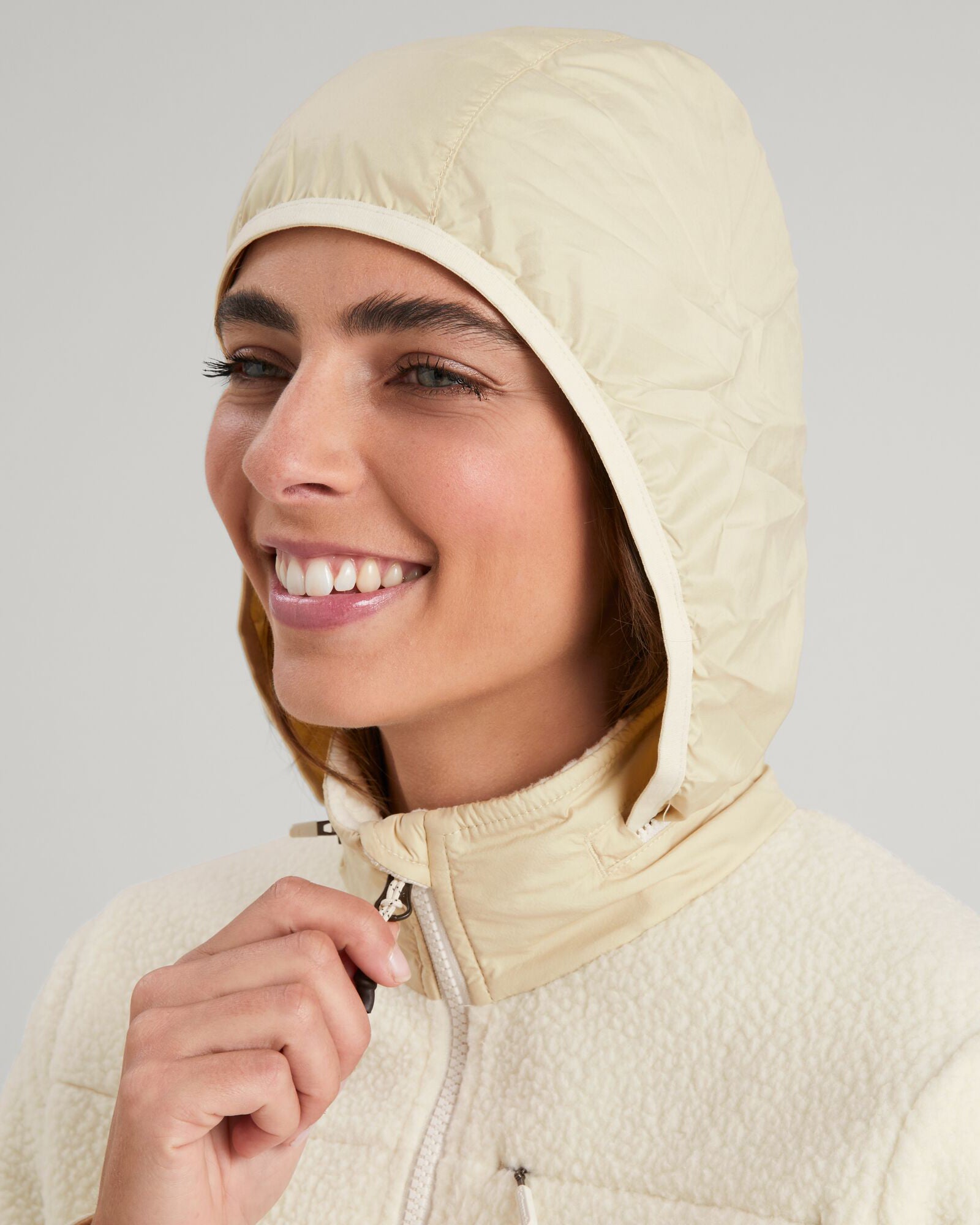 Baffin Island Women's Fleece Jacket - Soft & Warm Winter Outerwear for Hiking, Camping & Outdoor Activities (Natural Color)