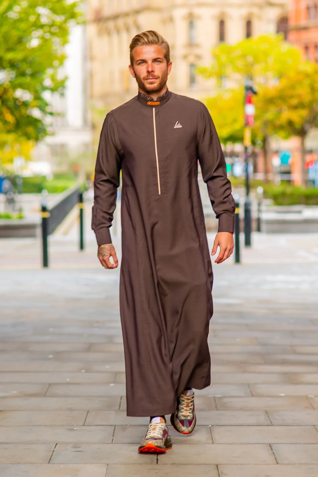 Premium Al Ameer Thobe Jubba for Men - Traditional Islamic Robe in Elegant Brown - Perfect for Eid, Ramadan & Special Occasions