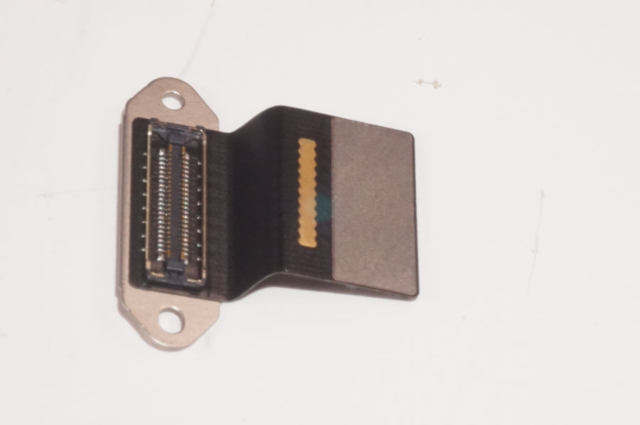Original Title: New 01552 A Apple Laptop Flex Display Cable   Optimized Title: Genuine Apple Laptop Flex Display Cable Replacement Part 01552A - Compatible with MacBook Pro/Air Screen Repair    (Note: I added 