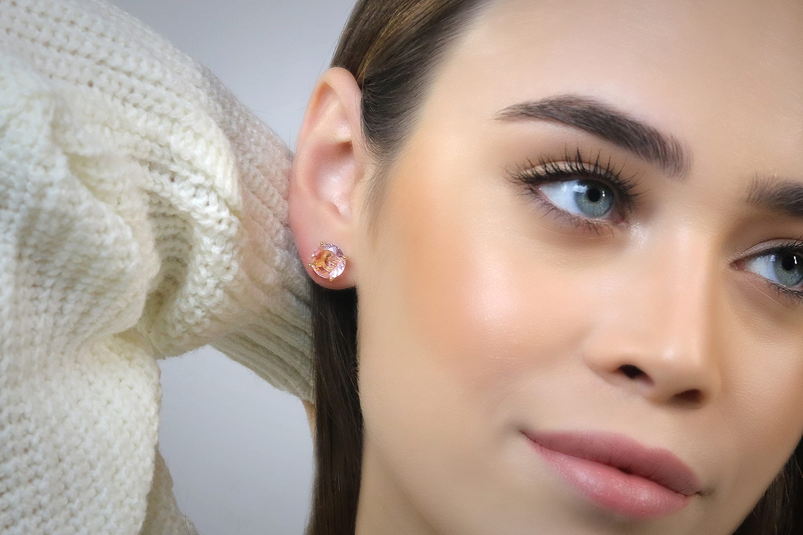 Rose Quartz Gold Stud Earrings - Handmade Crystal Jewelry for Women - Perfect for Gifts & Daily Wear