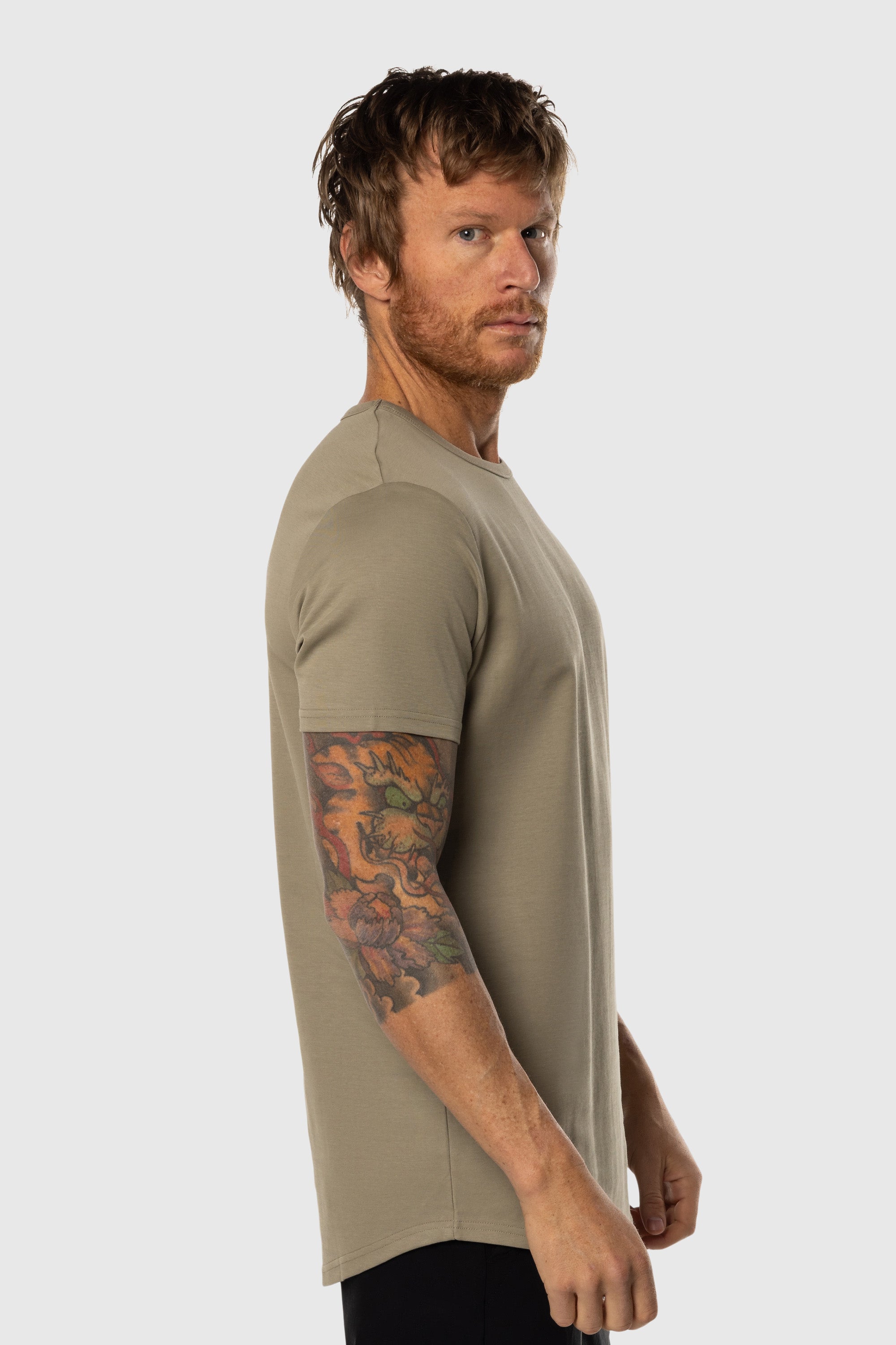 Premium Basic Tee for Men & Women | Soft Cotton Comfort Fit T-Shirt | Casual Wear, Layering & Everyday Outfits