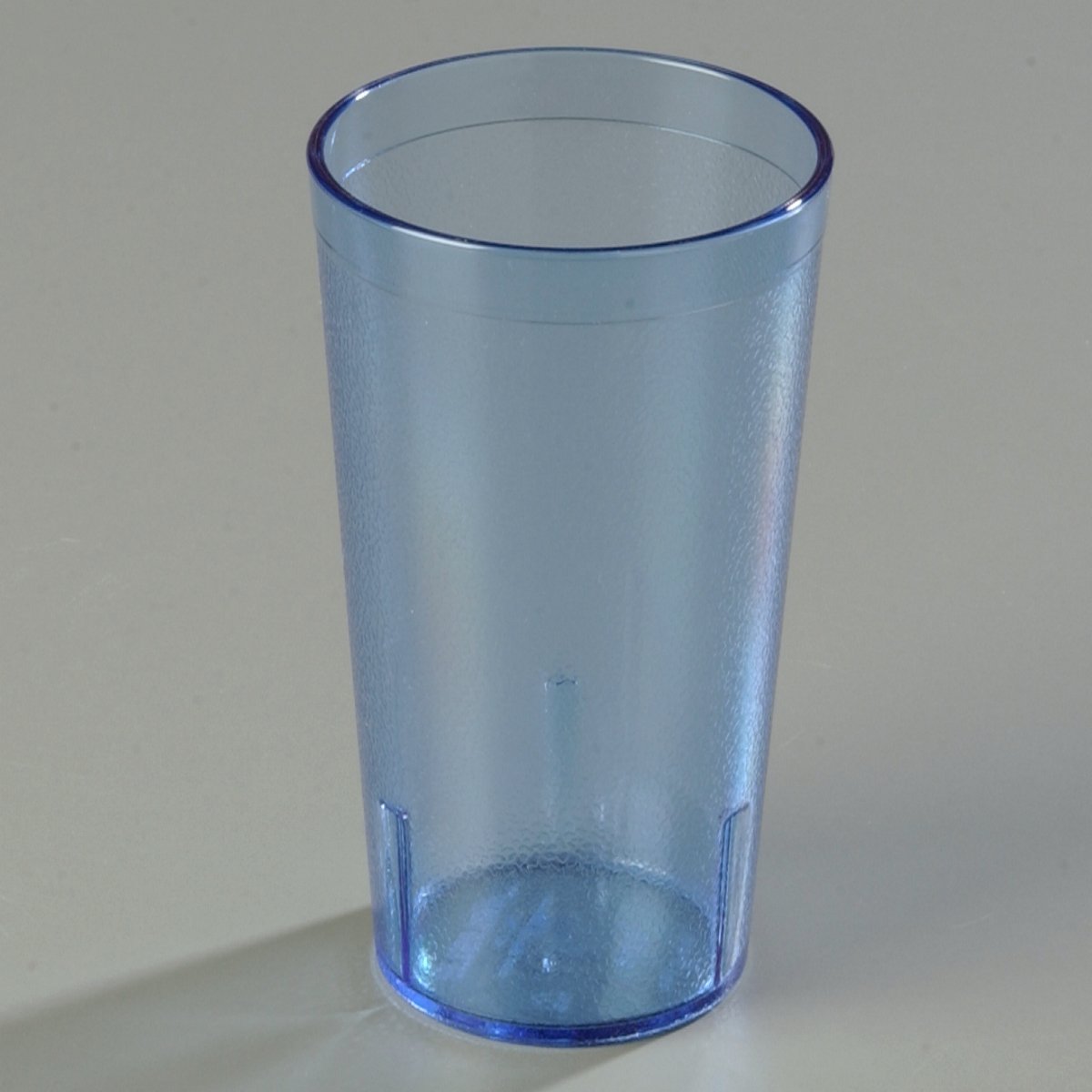 Carlisle 20oz Stackable Plastic Tumblers with Pebbled Exterior - Durable Blue Drink Cups for Restaurants, Catering, Kitchens & Events (Pack of 72) - Perfect for Iced Coffee, Smoothies, and Beverage Service