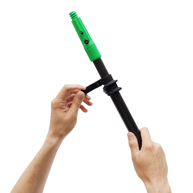 Unger Carbon Pole 2 Sections 5ft/1.5m - Lightweight Telescopic Cleaning Pole for Windows, Gutters & High Surfaces