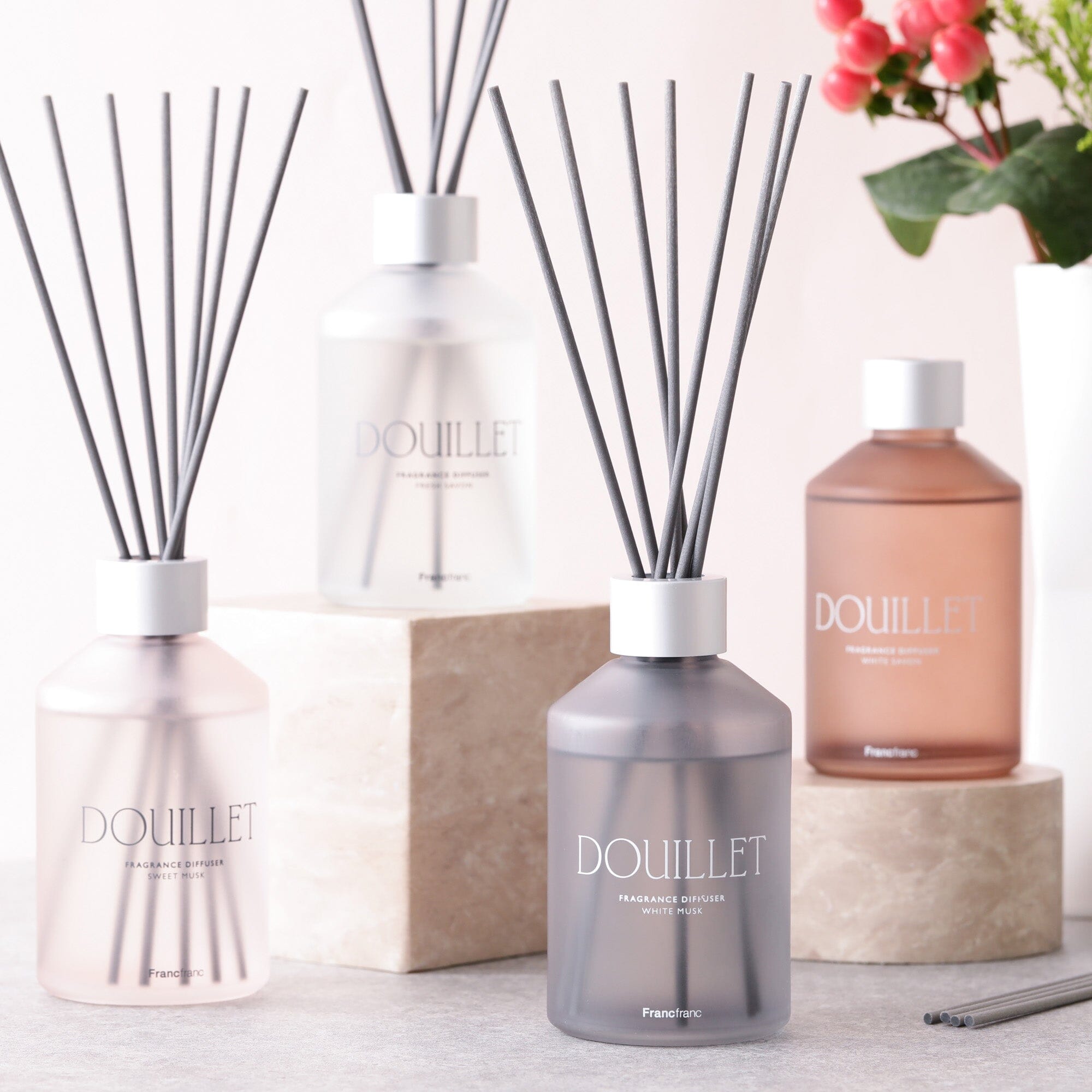 Pink Sweet Musk Fragrance Diffuser - Aromatherapy Essential Oil Reed Diffuser for Home, Office & Bedroom - Douillet Scented Air Freshener for Relaxation & Stress Relief
