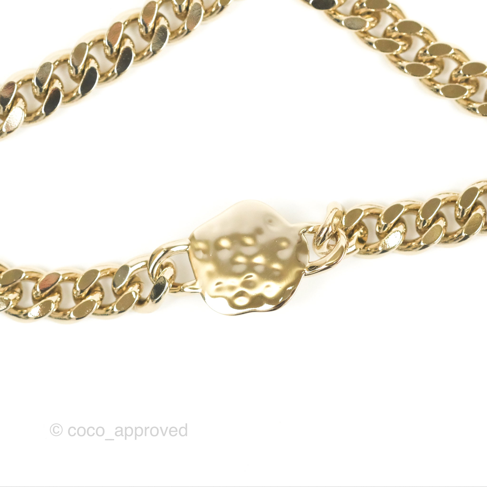 Chanel Chain Pearl CC Choker Necklace in Gold Tone - 22S Collection | Elegant Pearl & Chain Design for Women's Fashion, Party & Evening Wear