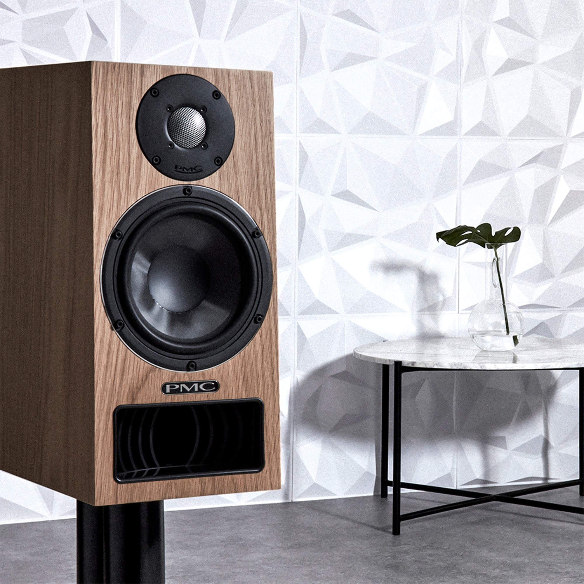 PMC activetwenty5 22i High-End Bookshelf Speakers - Premium HiFi Audio for Home Theater & Music Listening - Perfect for Audiophiles & Home Entertainment Systems