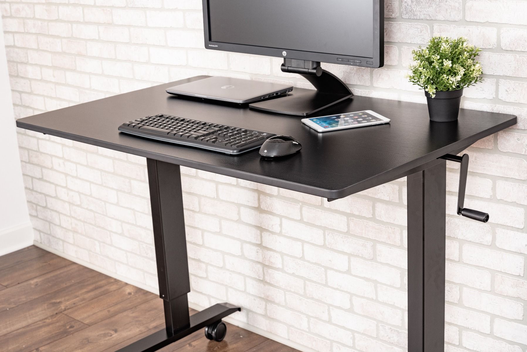 Black Frame / Black Oak Top