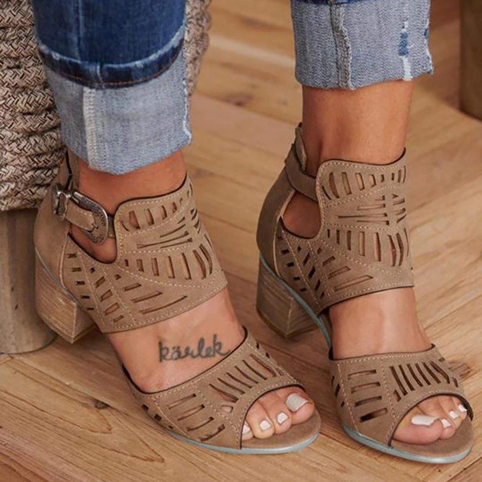 Lonyeer Women's Dressy Summer Sandals - Casual Flat Open Toe Roman Sandals for Beach, Travel & Ankle Strap | Black Flip Flops Slippers | Size 8 (Q2) | Perfect for Vacation, Outdoor Walks & Summer Outfits
