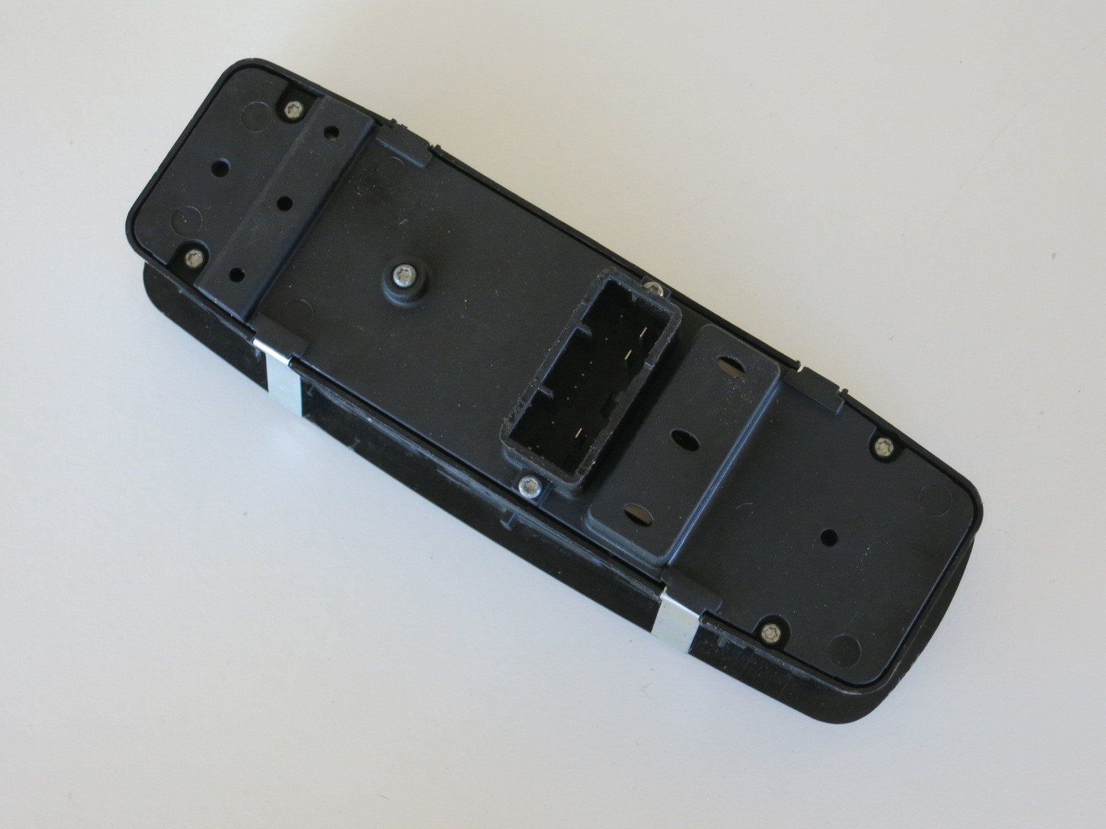 Genuine Chrysler 68231805AA Door Switch - OEM Replacement Part for Dodge Ram 1500 2500 3500 - Perfect for Interior Lighting Control & Power Window Operation