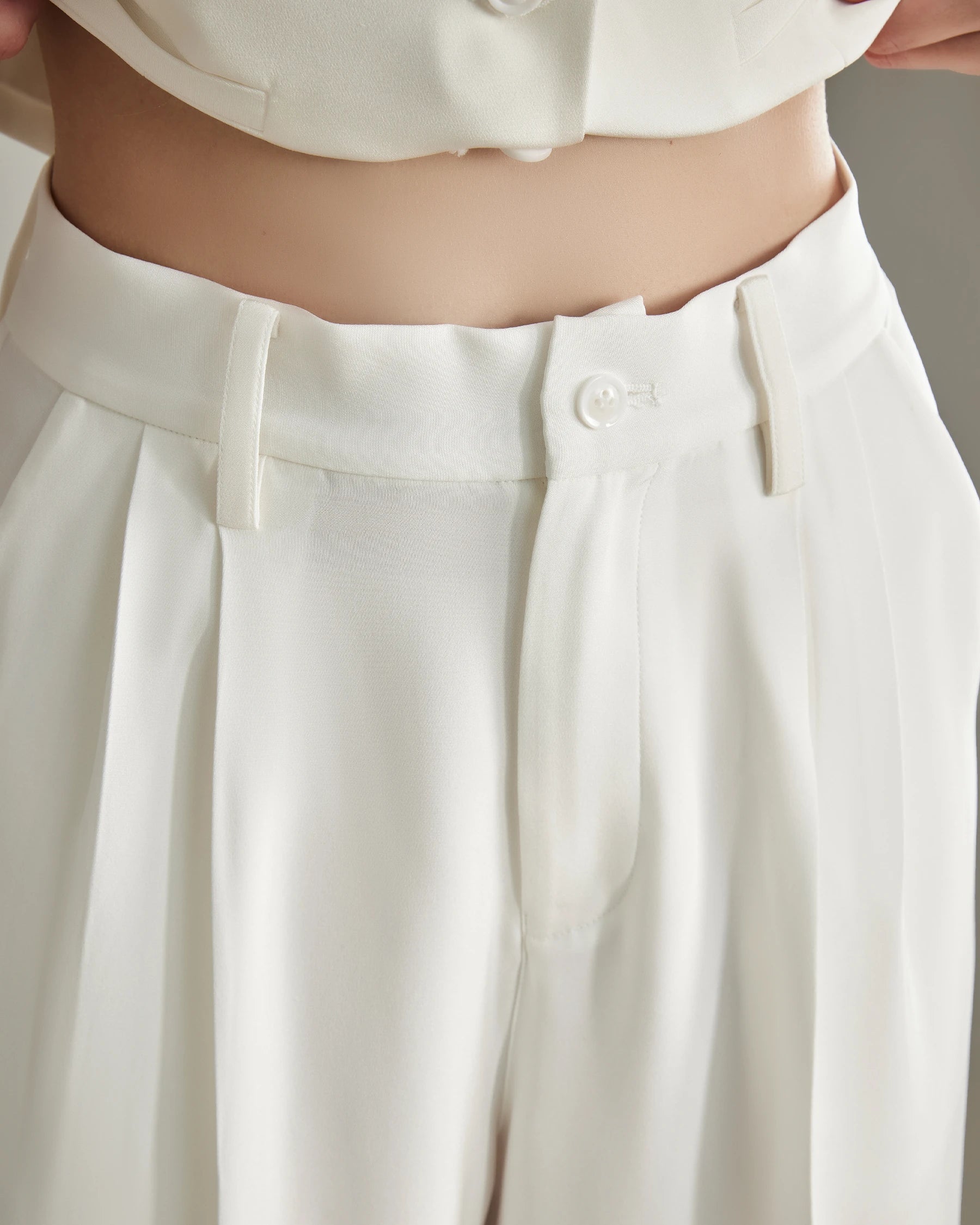 40 Momme Wide Leg Silk Pants for Women - Luxurious Soft & Comfortable Palazzo Pants for Lounge, Travel & Special Occasions