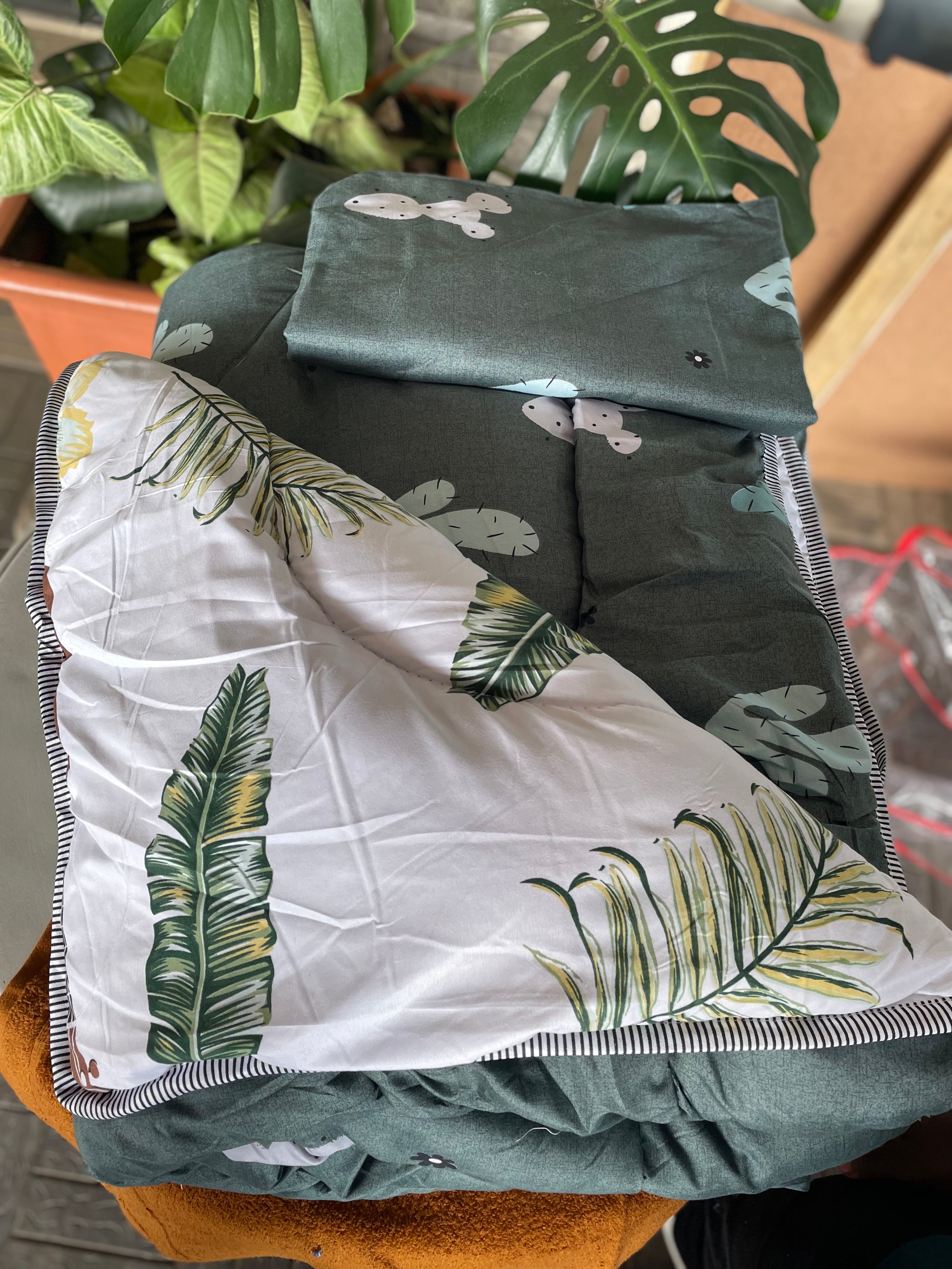 Premium Double Sided Duvet Cover Set - Reversible Soft Bedding with Hidden Buttons - Perfect for Master Bedroom, Guest Room & Dorm Decor
