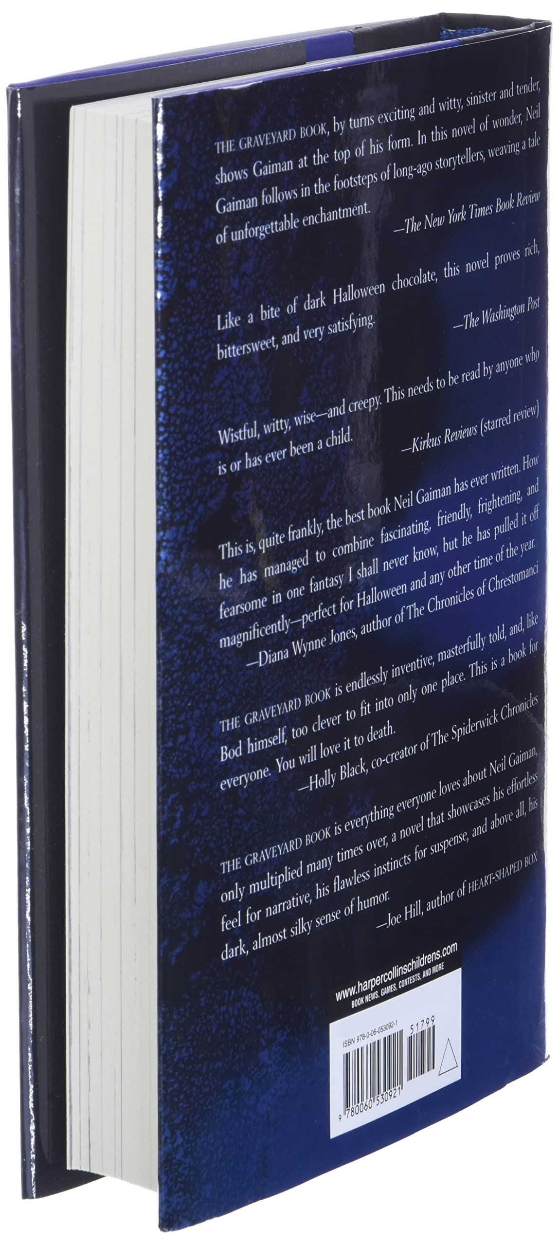 The Graveyard Book by Neil Gaiman - Gothic Fantasy Novel for Teens & Adults | Perfect for Halloween Reading & Dark Fantasy Lovers