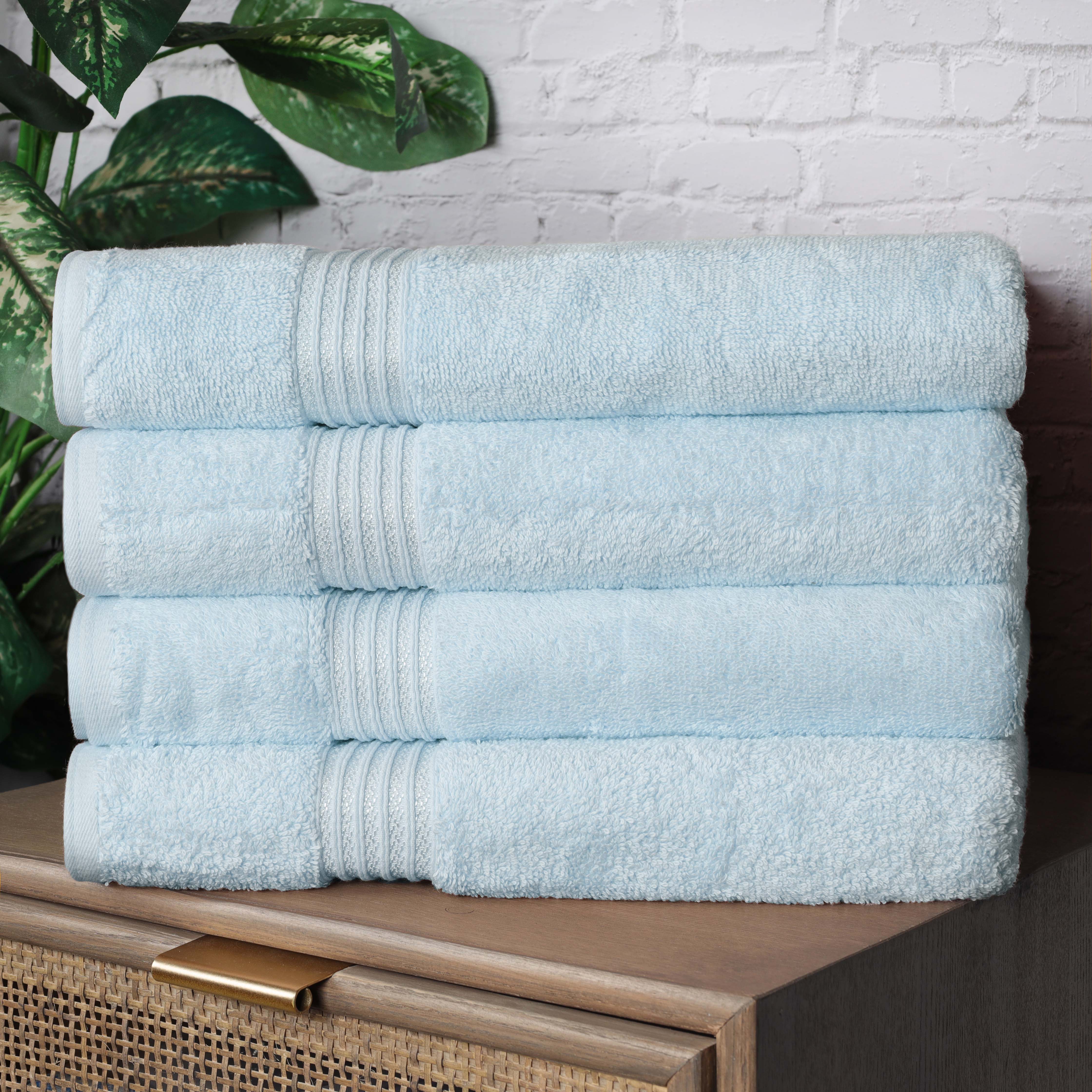 Premium Egyptian Cotton Bath Towel Set of 4 - Ultra Soft & Highly Absorbent Luxury Towels for Spa, Bathroom & Beach Use