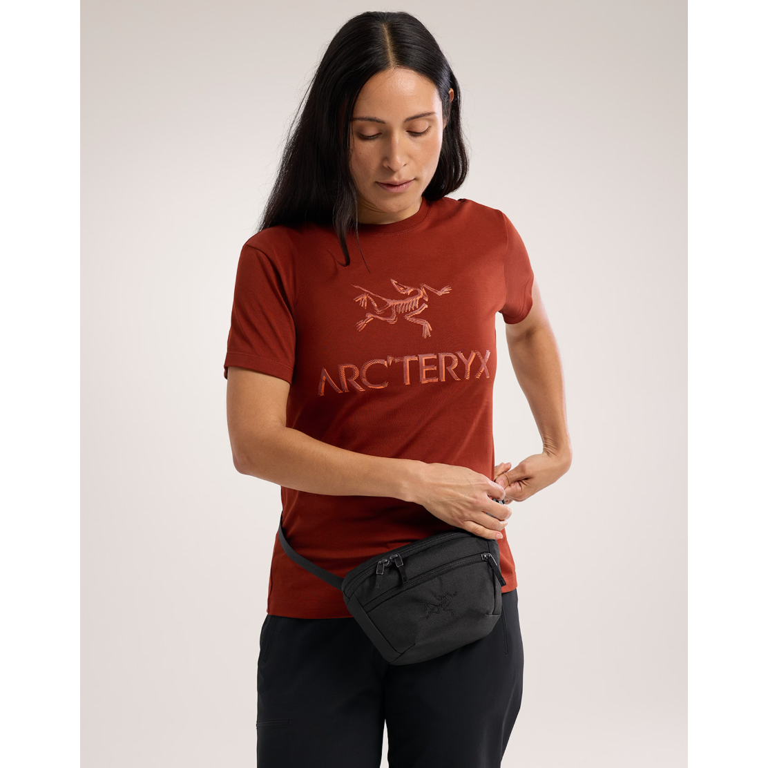 Arc'teryx Mantis 1 Waist Pack - Lightweight & Durable Fanny Pack for Hiking, Travel & Everyday Use | Water-Resistant & Adjustable Belt | Perfect for Outdoor Adventures & Commuting