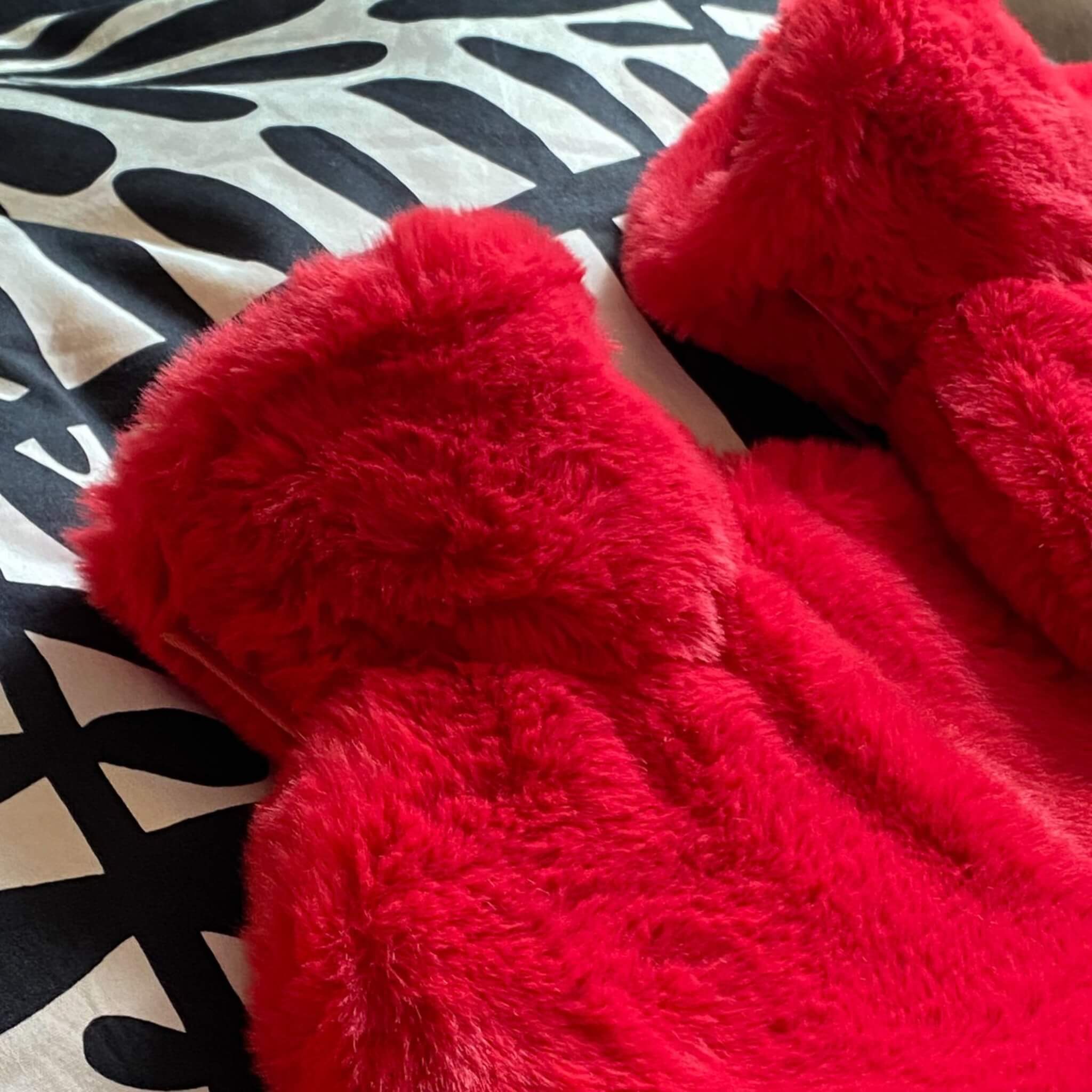 1 Liter Heart Shaped Hot Water Bottle with Soft Faux Fur Cover - Rubber-Free, Fire Red Long Hair Design for Pain Relief & Warmth - Perfect for Cold Nights, Period Cramps, and Cozy Comfort at Home