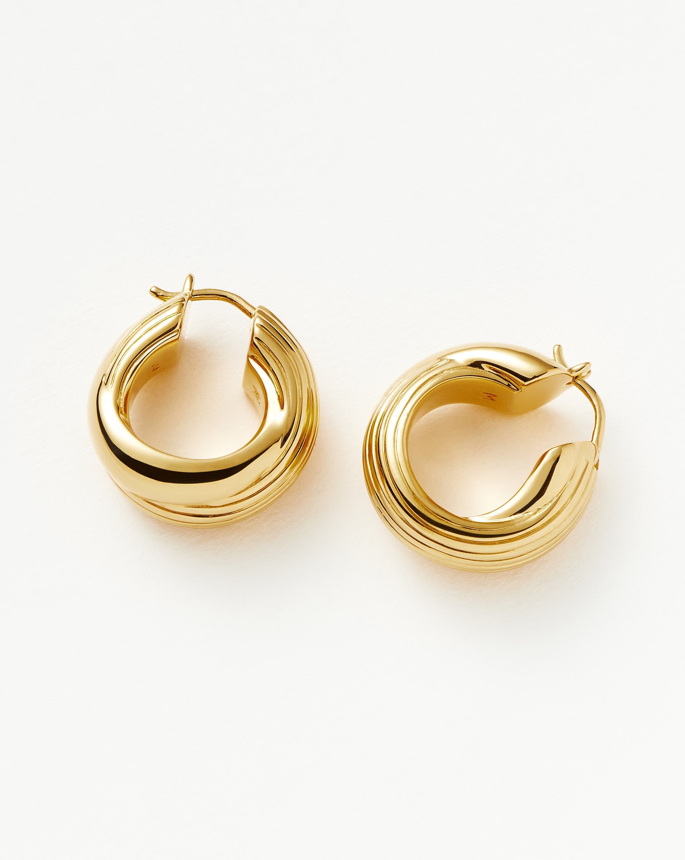 Lucy Williams Entwine Ridge Hoop Earrings - Sterling Silver Minimalist Hoops for Women | Perfect for Everyday Wear, Office & Date Night