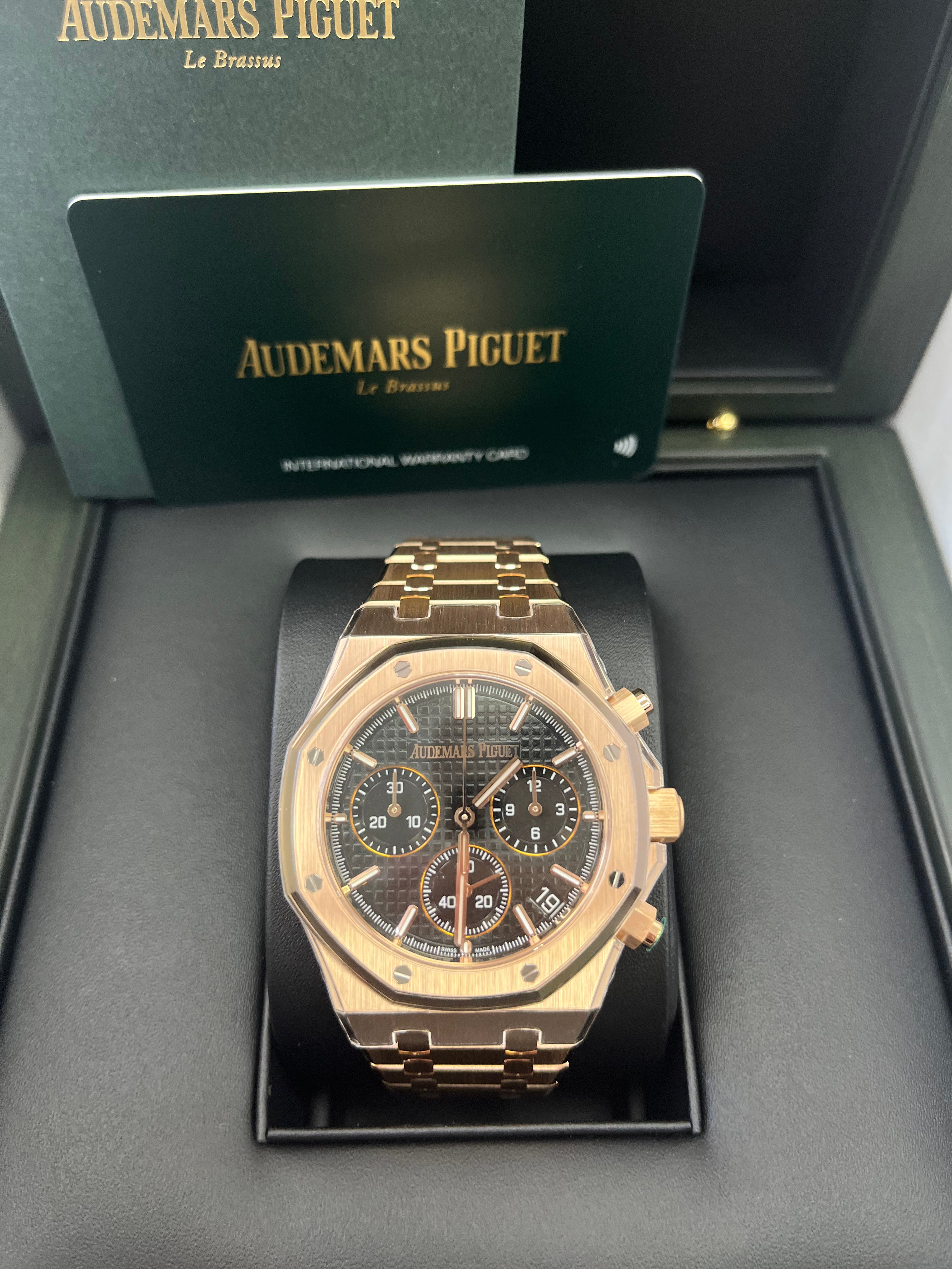 Audemars Piguet Royal Oak Chronograph 26240OR.OO.1320OR.06 - Luxury Men's Watch with Black Dial, 18K Rose Gold Case & Bracelet - Perfect for Business, Gala & Special Occasions