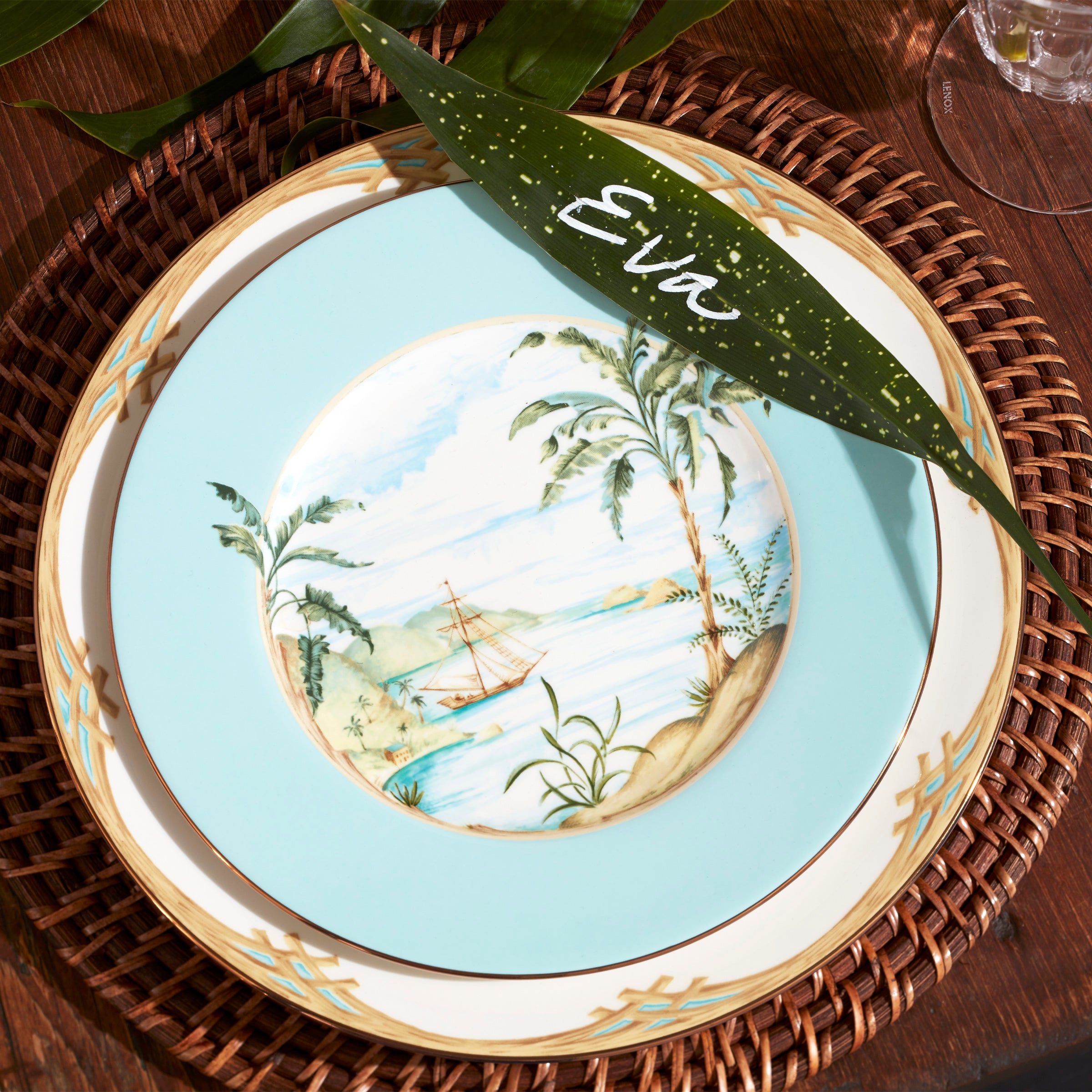 British Colonial Style Bamboo Dinner Plates - 10.5 Inch Round Eco-Friendly Dishes for Dining, Parties & Home Decor