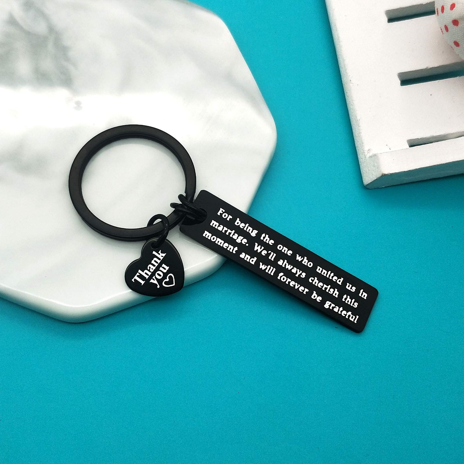 Xiahuyu Wedding Officiant Keychain - Thoughtful Thank You Gift for Wedding Planner, Guest, Bridal Party & Coordinator - Perfect for Appreciation & Special Occasions