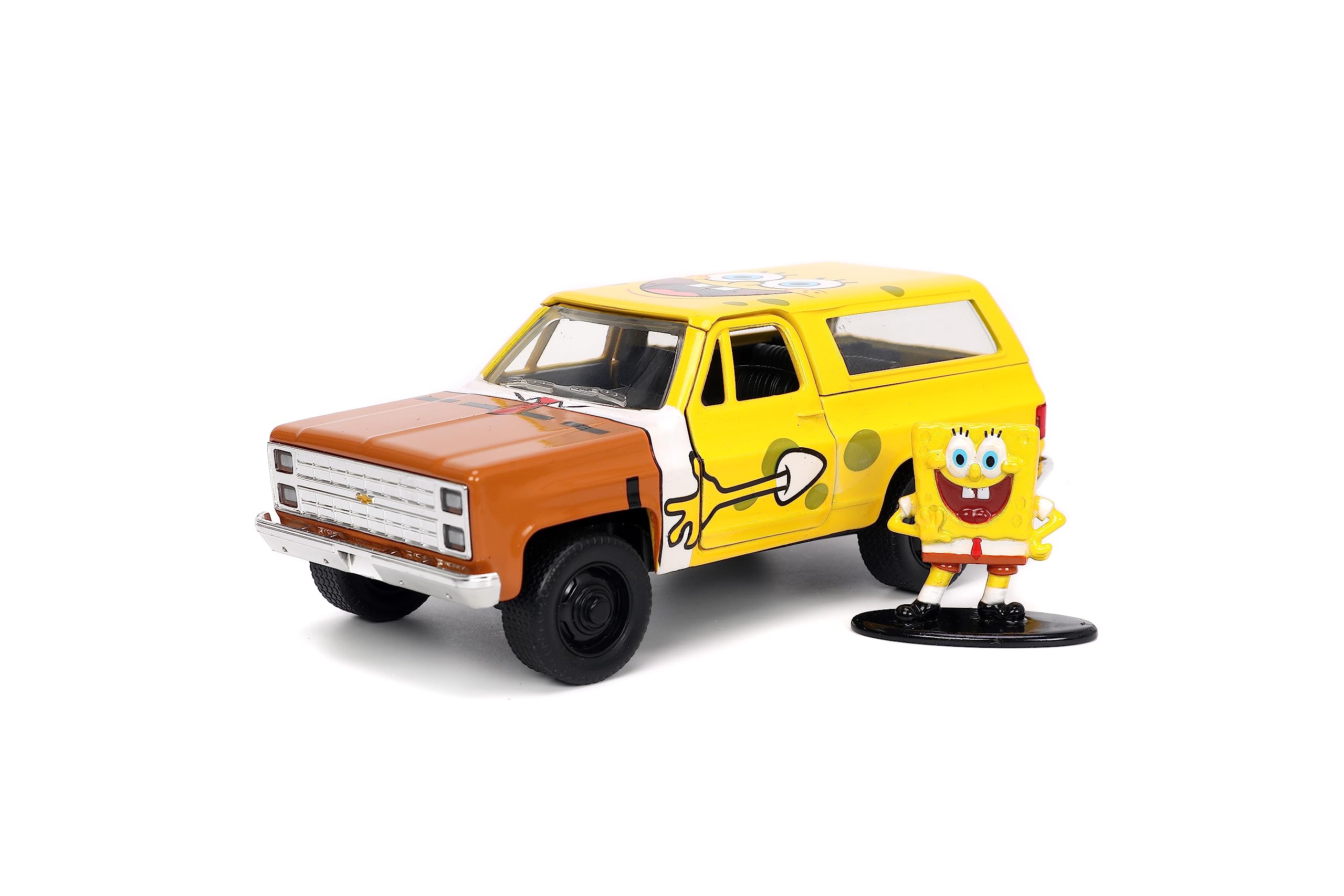 Jada Toys Spongebob Squarepants 1:32 Scale 1980 Chevy Blazer K5 Die-Cast Model Car with 1.65