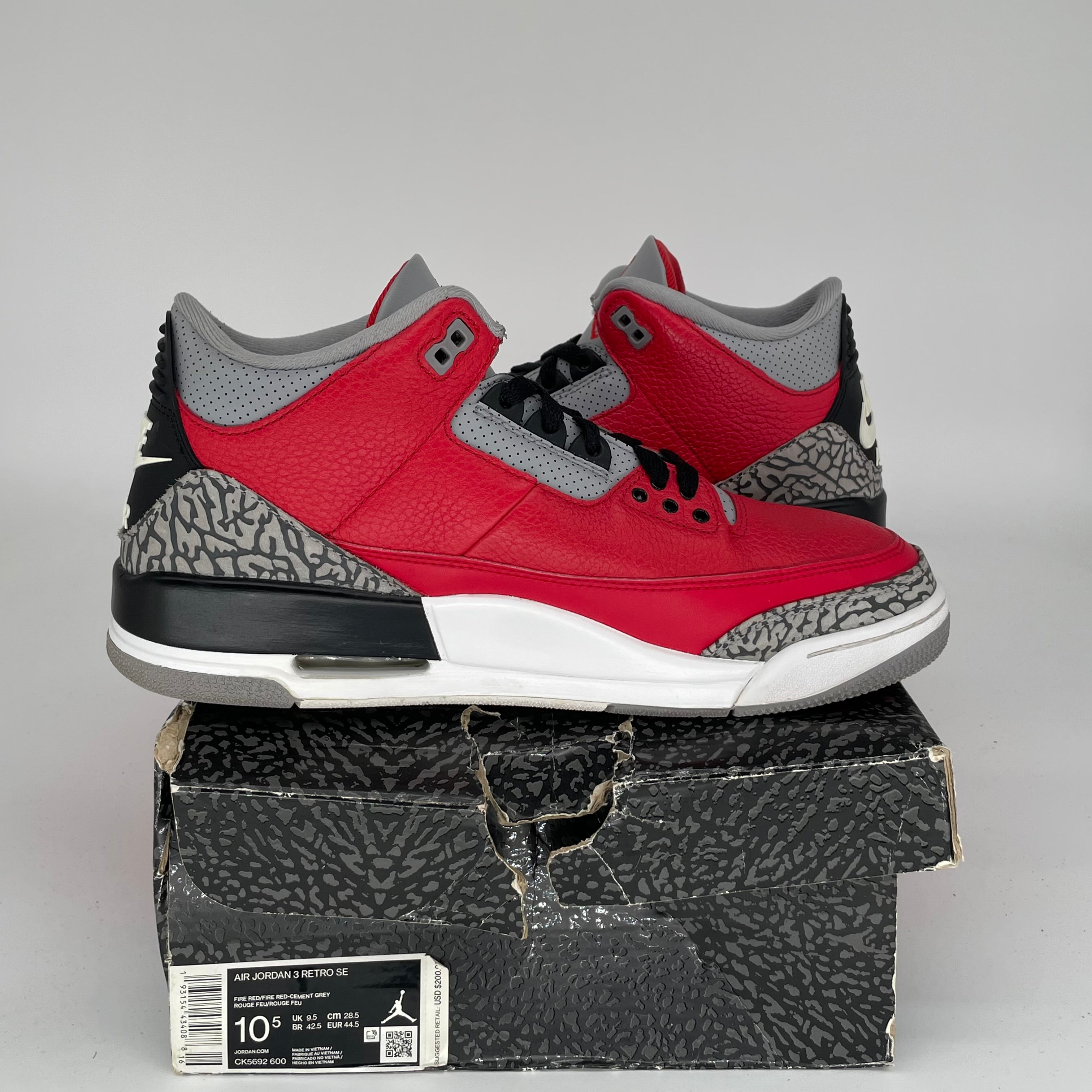 AIR JORDAN 3 UNITE Retro Basketball Shoes Men's Size 10.5 - CK5692-600 | Authentic Nike Sneakers for Streetwear & Basketball Games