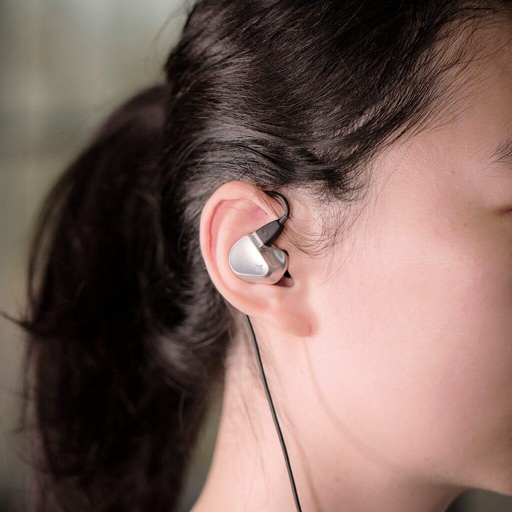 Hifiman Svanar Wireless In-Ear Headphones - Open Box - Premium HiFi Sound for Music Lovers & Audiophiles - Perfect for Commuting, Workouts & Travel