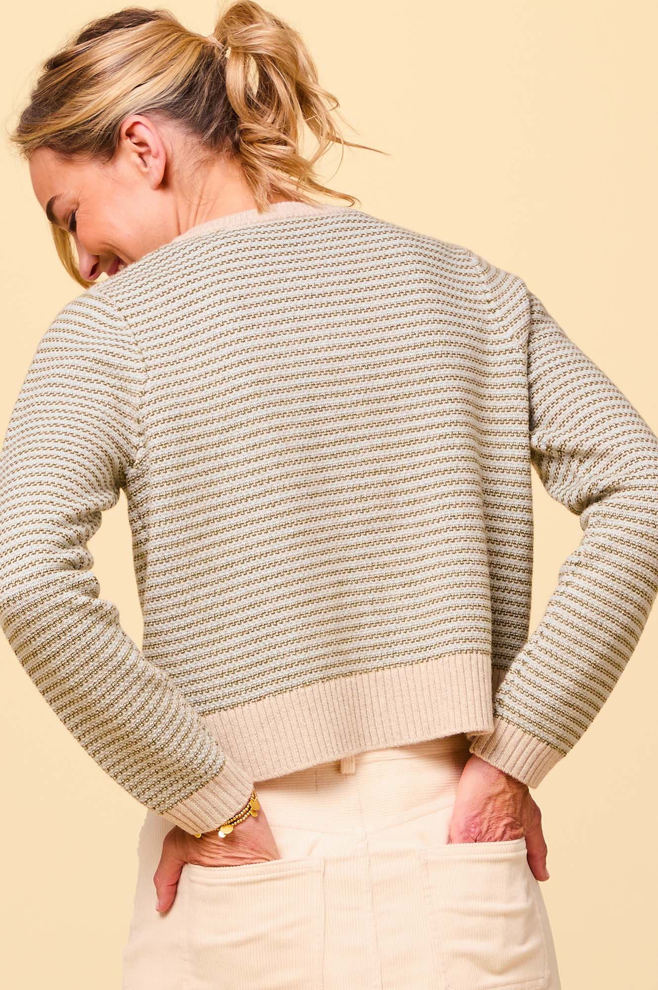 Premium Merino Wool Jacquard Brittany Cardigan for Women - Soft & Warm Green/Natural Knit Sweater - Perfect for Fall, Winter & Cozy Office Wear