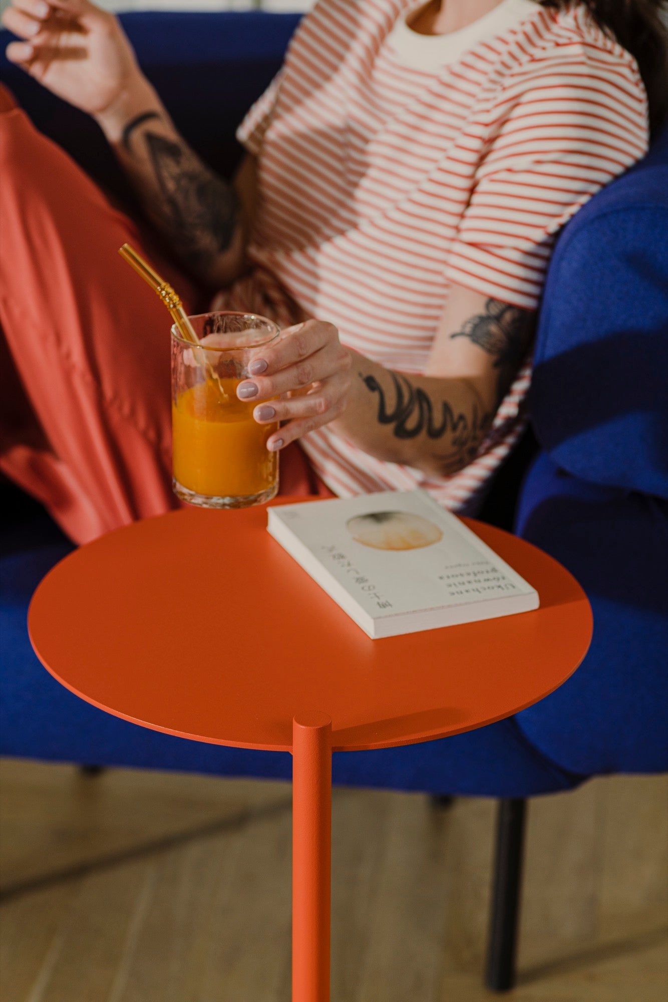 Ande Side Table - Orange Peel Finish Small End Table for Living Room, Bedroom & Office - Modern Accent Table for Home Decor