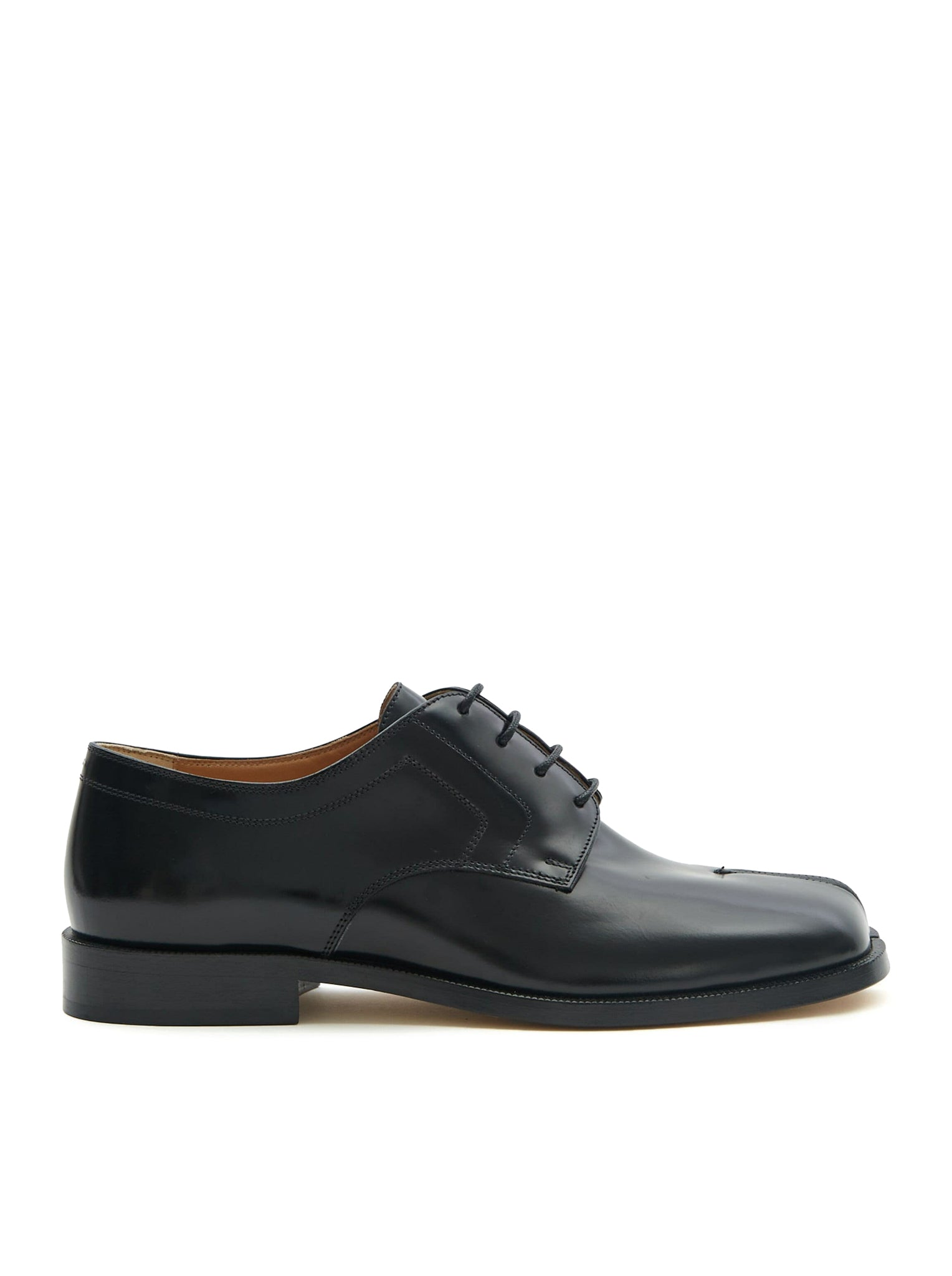 Maison Margiela Derby Tabi Shoes - Black Leather Lace-Up Boots for Men & Women | Fashionable Punk & Avant-Garde Style | Perfect for Streetwear, Night Out & Artistic Events