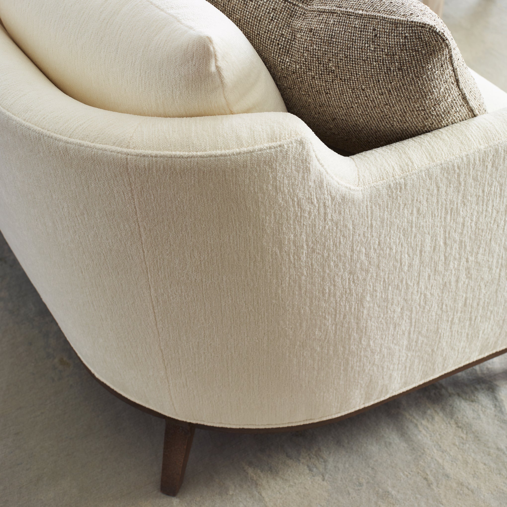 Premium Maidstone Sofa - Modern Comfortable Living Room Couch for Home & Office | Perfect for Lounging, Entertaining & Relaxation