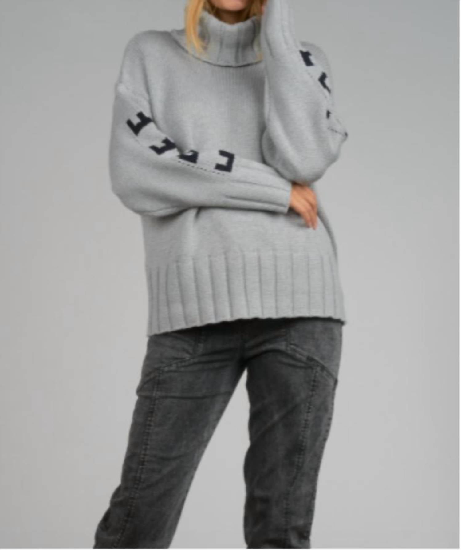Free Love Chunky Turtleneck Sweater Women's Winter Knit Pullover - Cozy Grey Oversized Sweater for Casual Outfits & Cold Weather Fashion