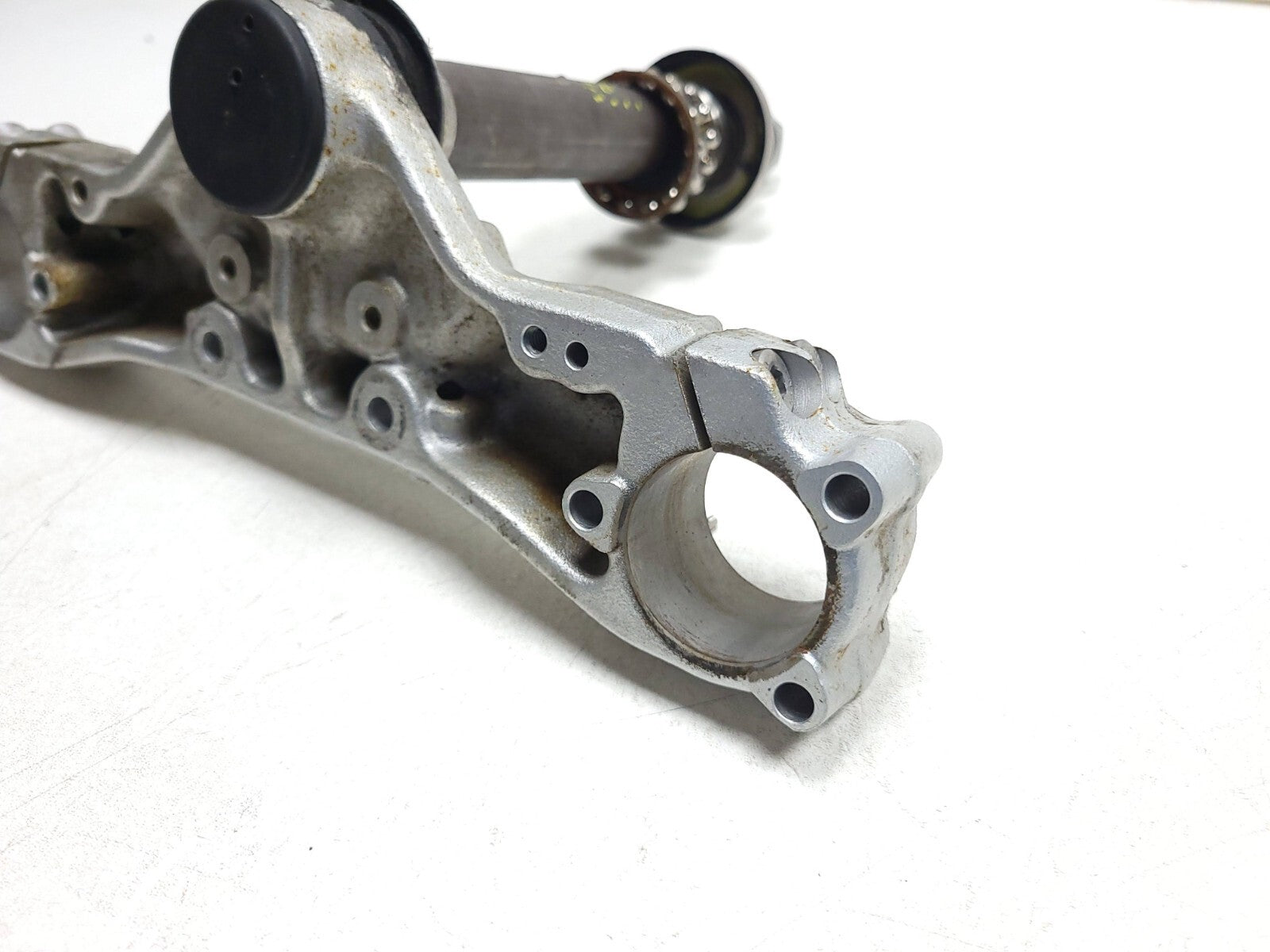 Yamaha V Star 650 XVS650 Classic Triple Tree Lower OEM Replacement Part - Perfect for Motorcycle Repair & Customization Projects