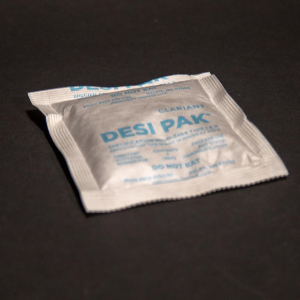 4 oz. Silica Gel Desiccant Packets - Moisture Absorber for Storage, Electronics, Clothes & Travel | Prevents Mold & Humidity Damage